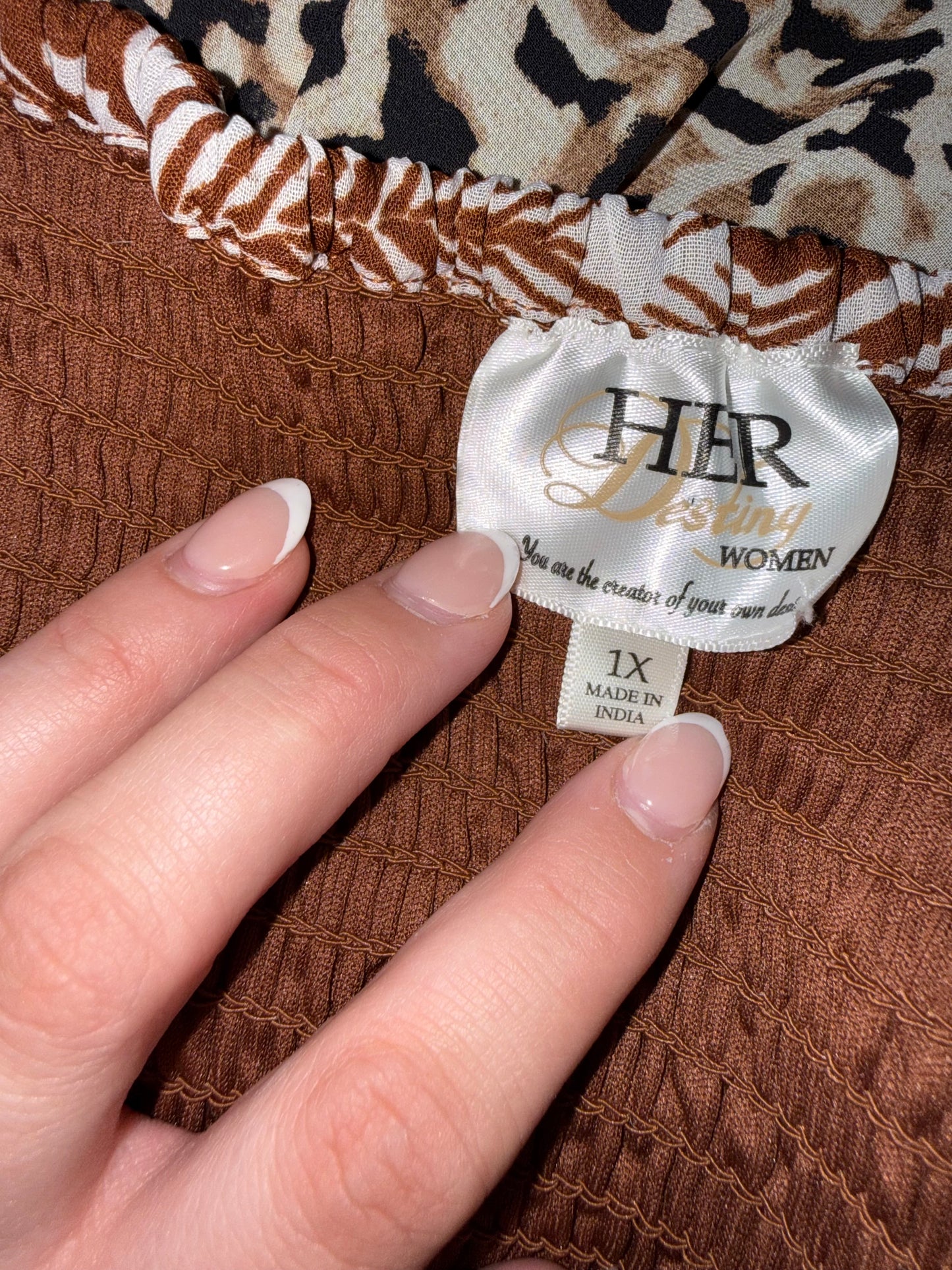 HER Destiny (1X) Brown & White Leaf Pattern Maxi Dress