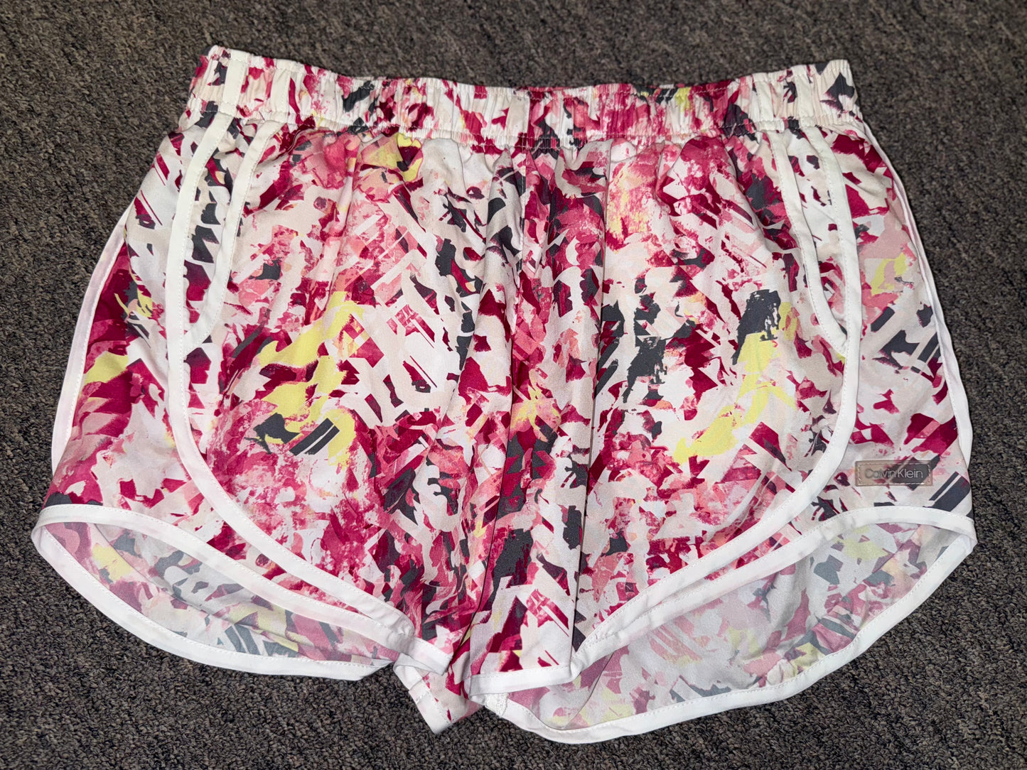 Calvin Klein (Medium) Pattern Drawstring Sporty Shorts