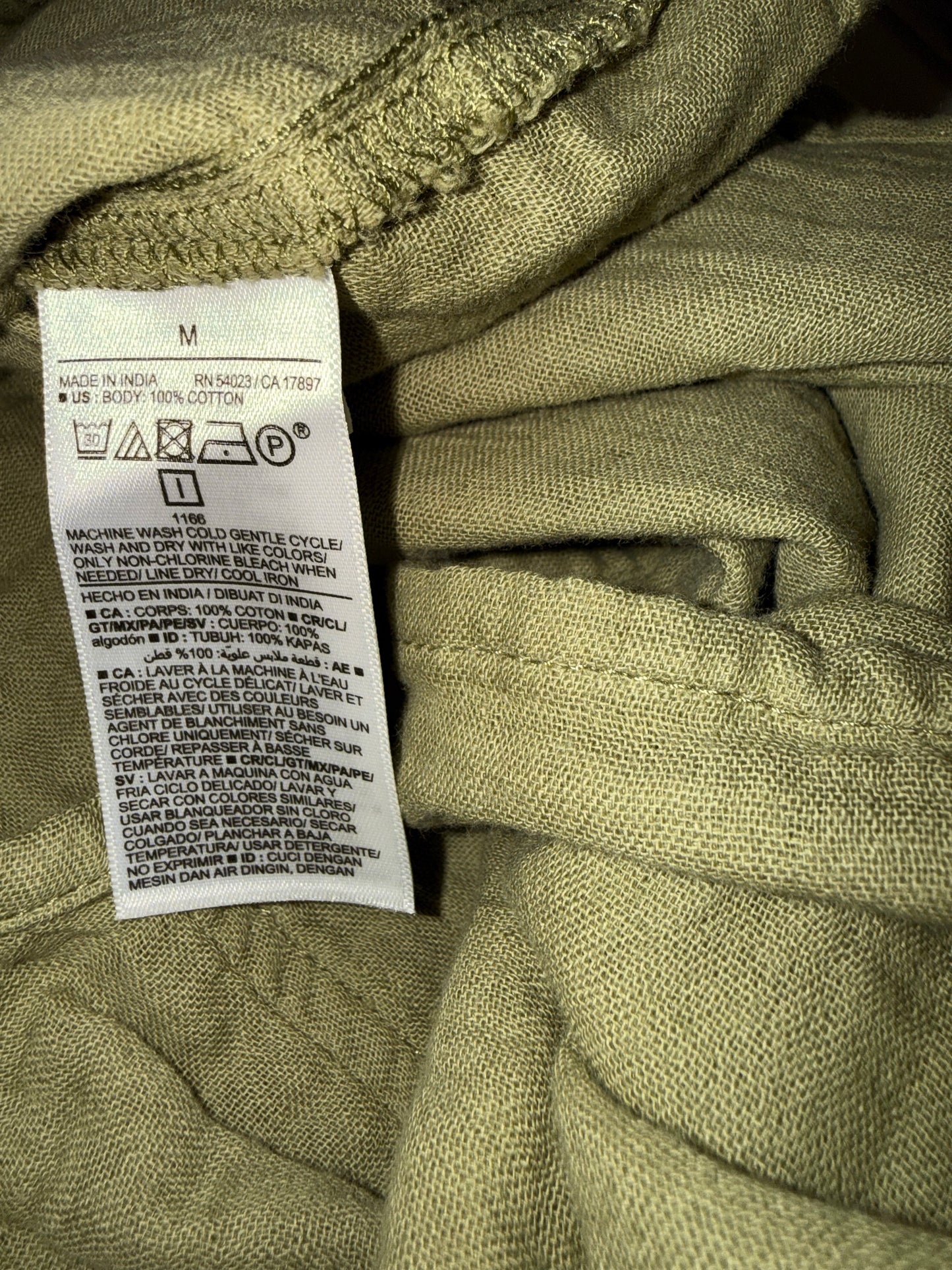 NWT Old Navy (Medium) Brand New Green Tank Top with Adjustable Tied Straps