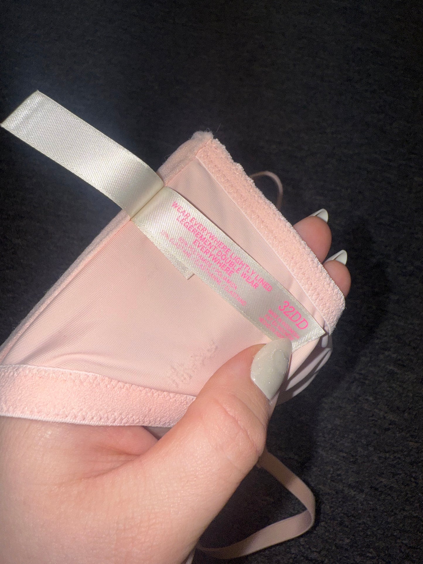PINK Victoria's Secret (32DD) Pink Wear Everywhere Lightly Lined Bra