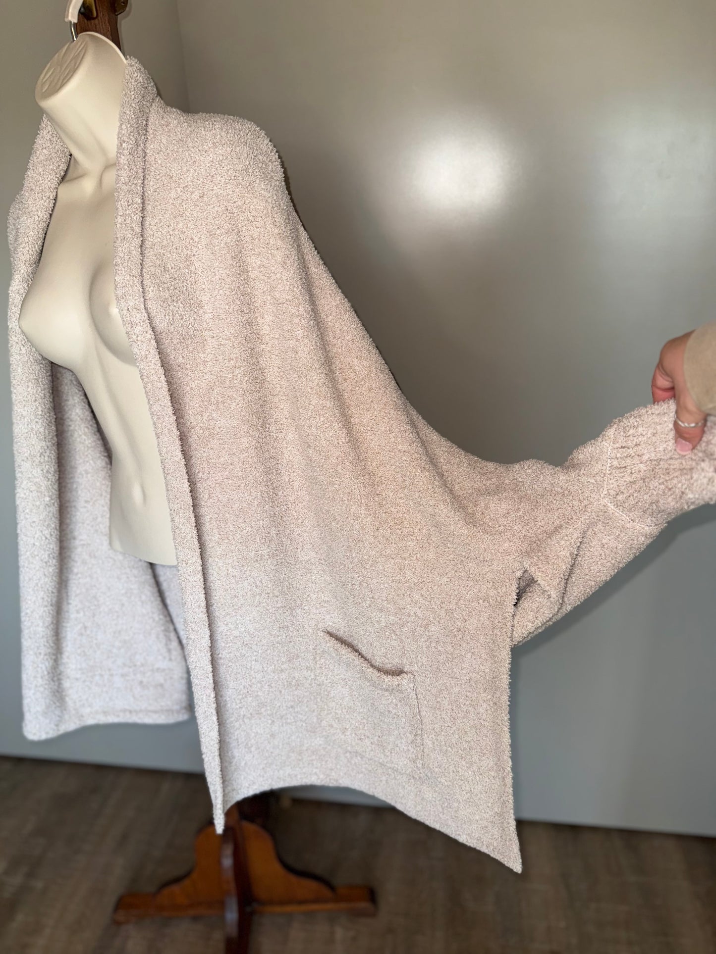 89th & Madison (Medium//Large) Cream Soft Oversized Sweater Cardigan