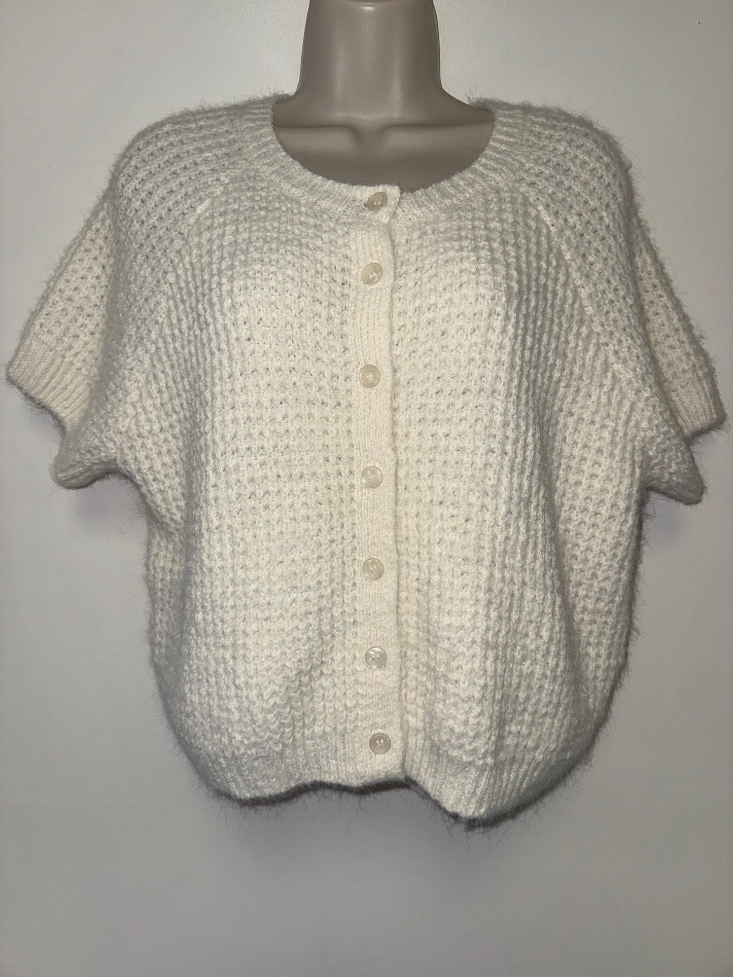 NWT Pink Rose (XL) Brand New Cream Soft Knit Button Up Short Sleeve Sweater