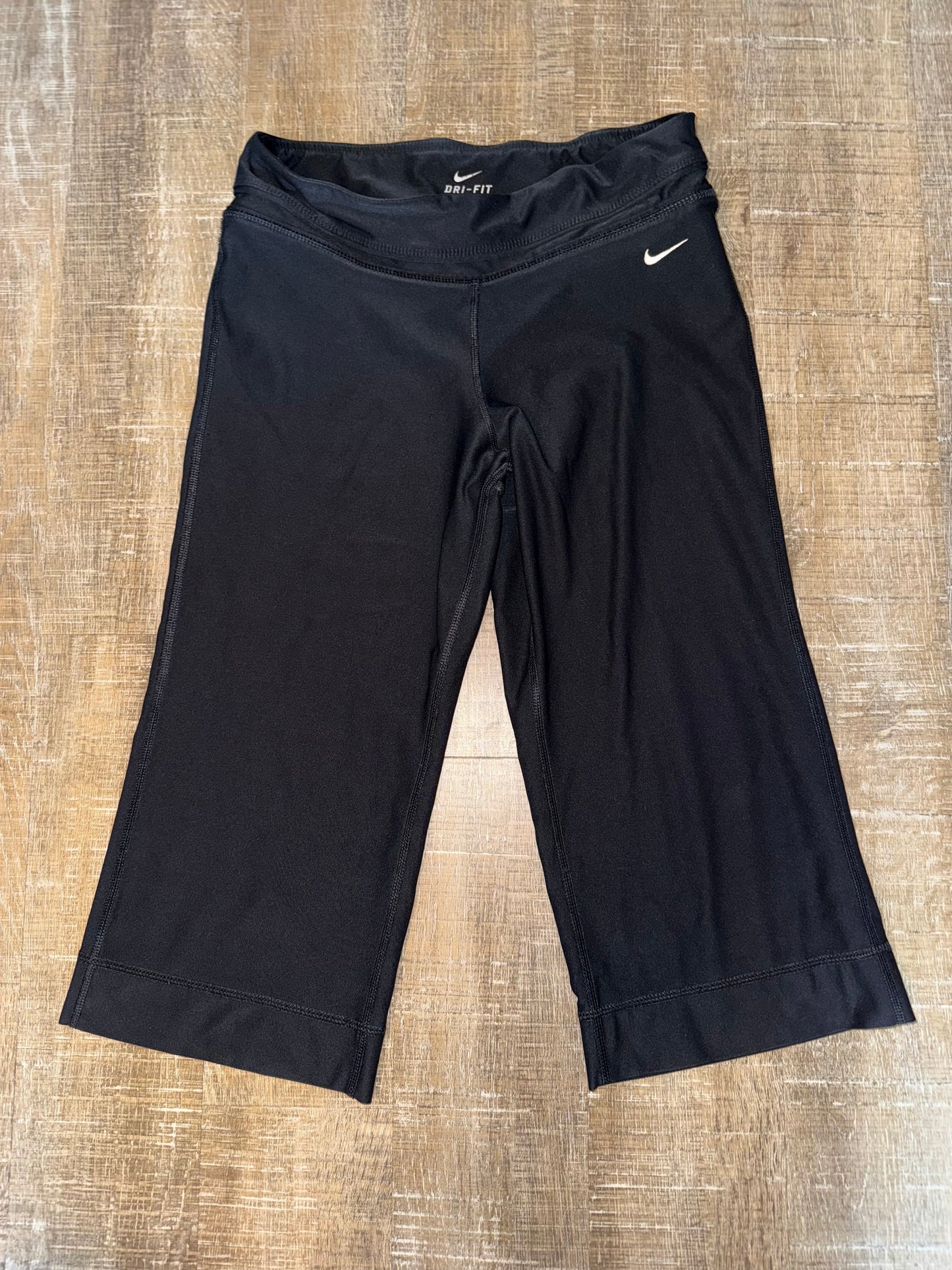 Nike (Small) Black Dri-Fit Capris Leggings
