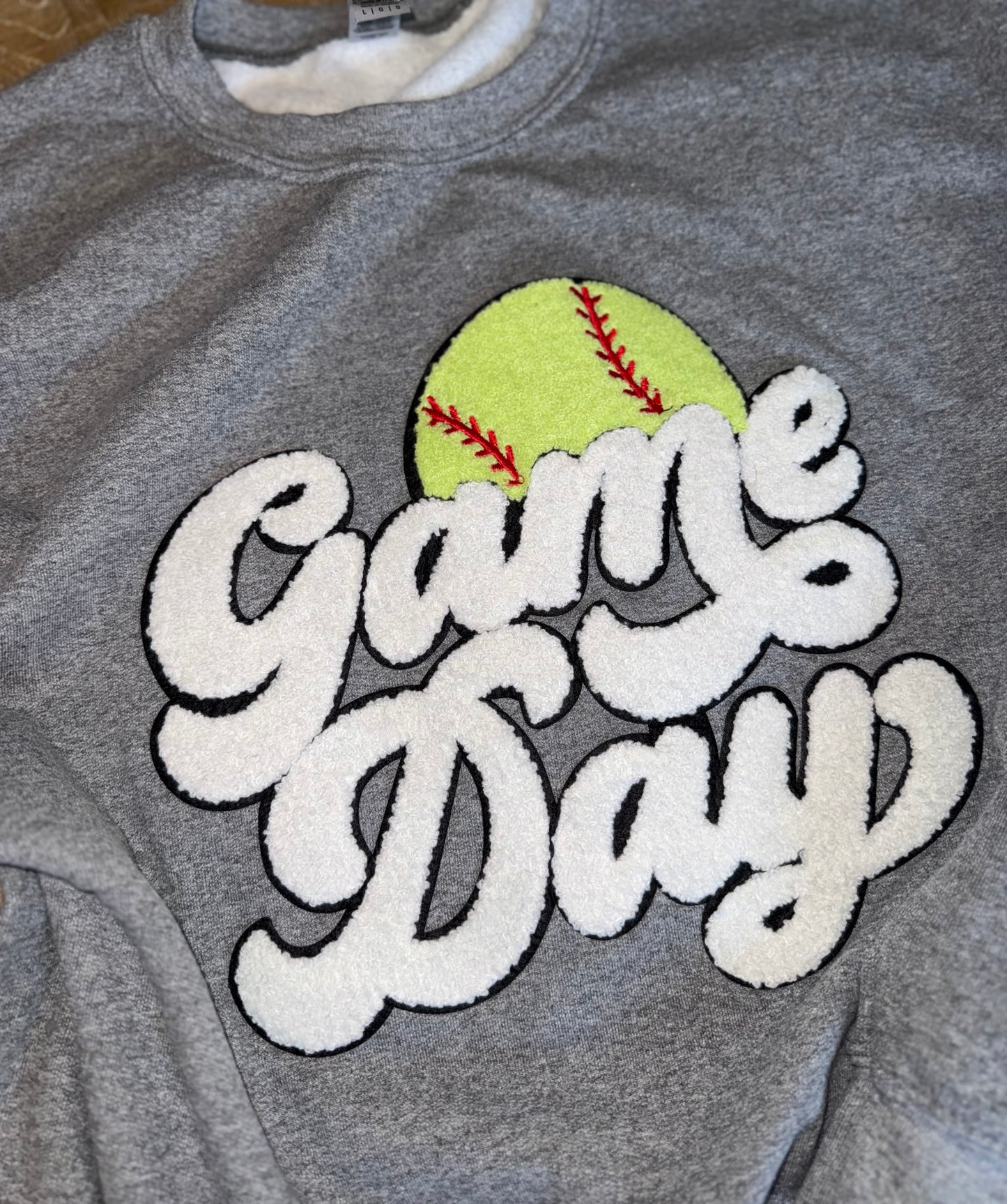 Gildan (Large) Grey 'Game Day' Softball Patched Crewneck Sweatshirt