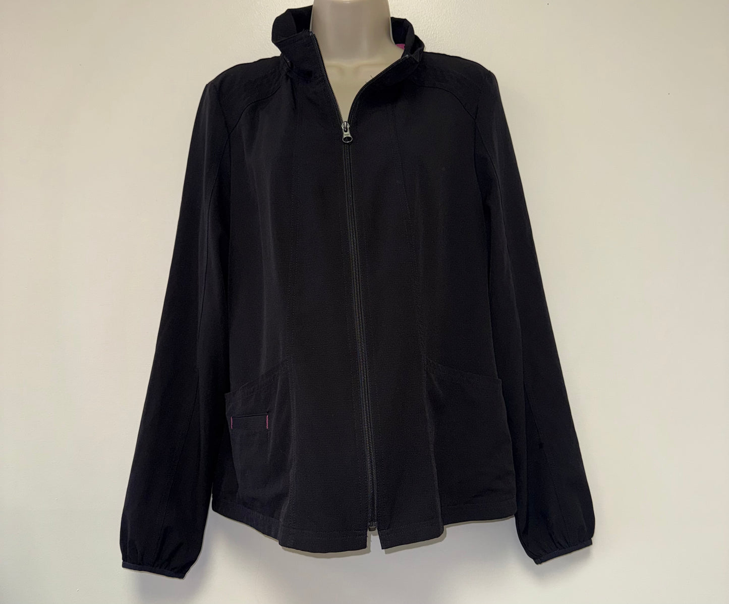 HeartSoul (Medium) Black Durable Moisture Wicking Zip Up Jacket
