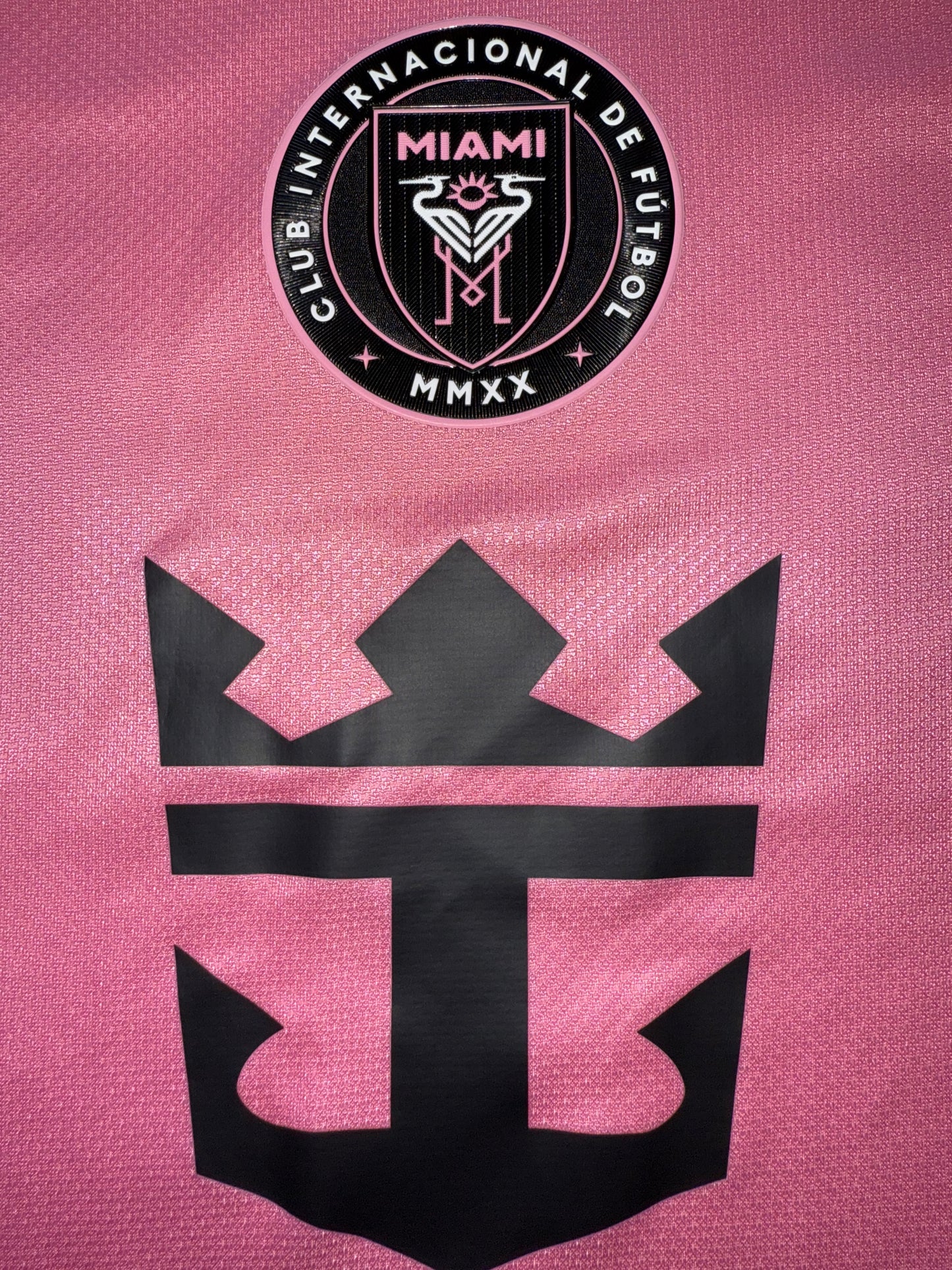 NWT Adidas (2XL) Brand New Pink Messi #10 Jersey