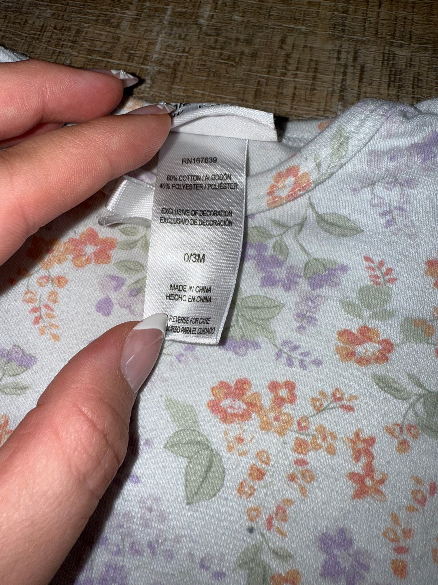 Nicole Millers (0-3 Months) White Floral Short Sleeve Onesie