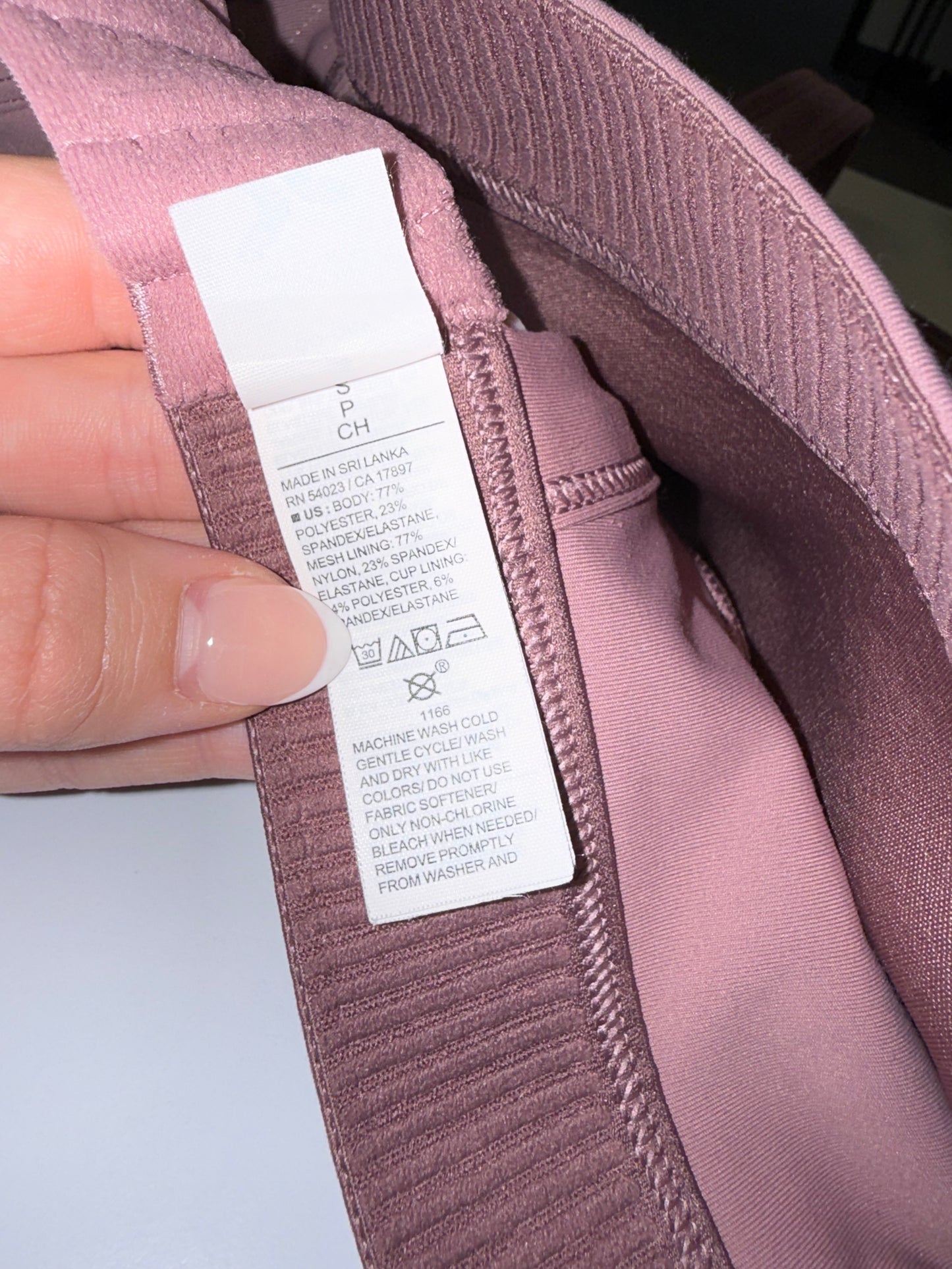 Old Navy (Small) Blush Powersoft Go Dry Sports Bra