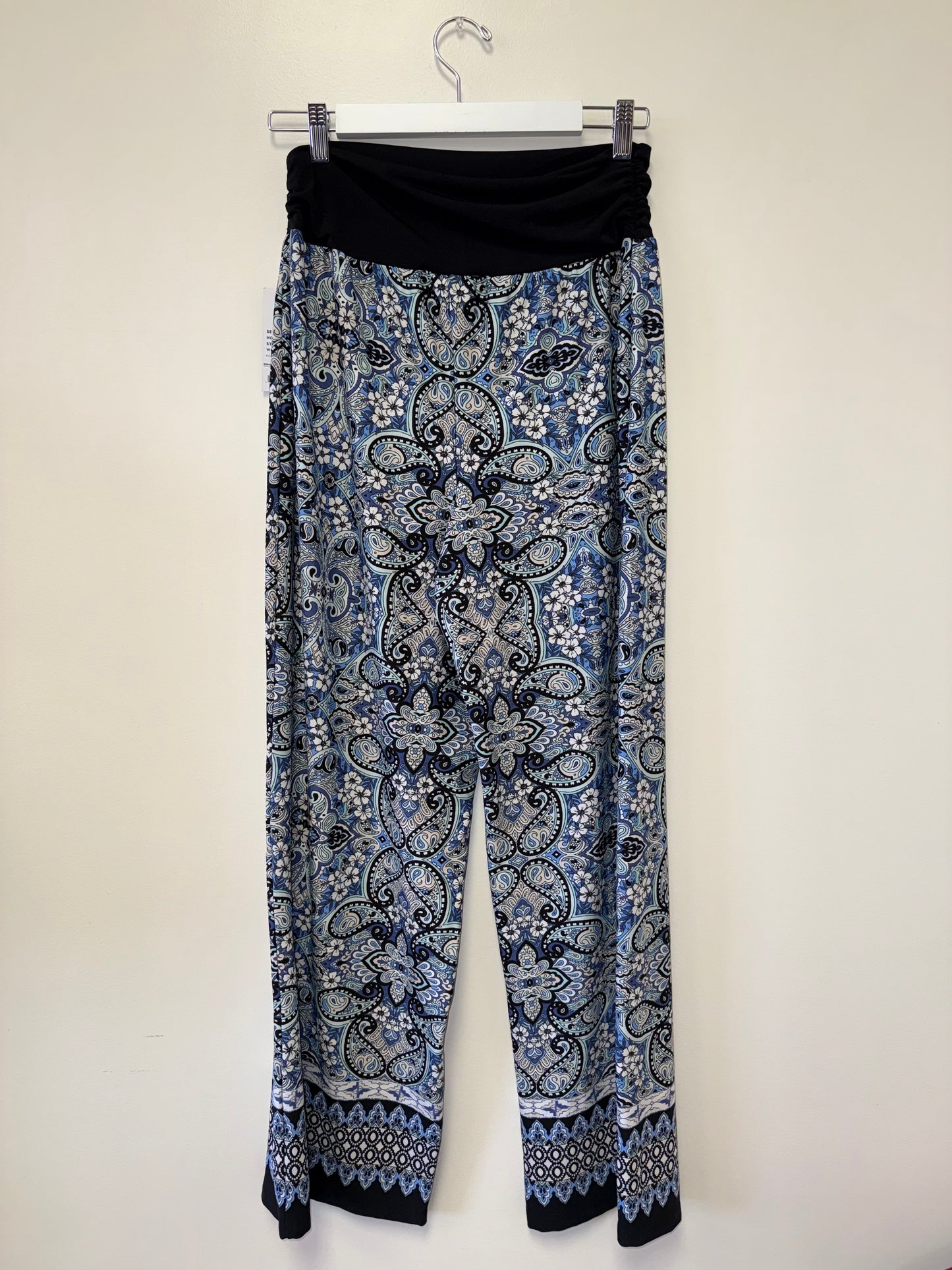 NWT Apt. 9 (Large) Brand New Black/Blue Floral Pattern Wide Leg Dress Pants