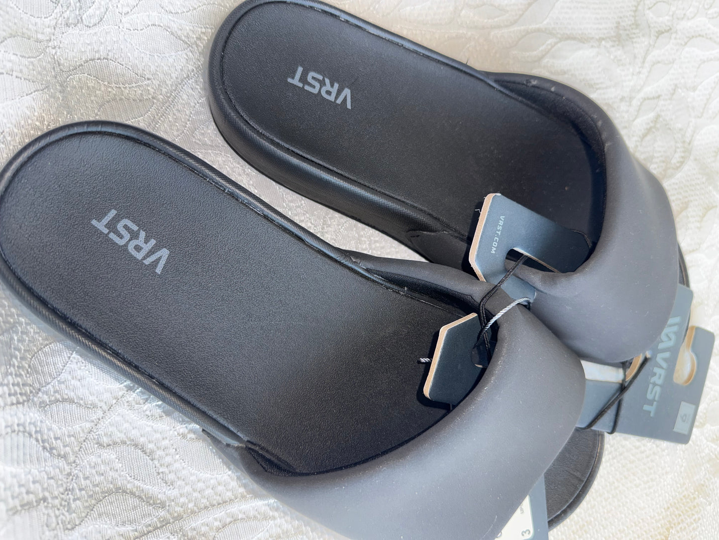 NWT VRST (9) Brand New Grey Slip on Sandals