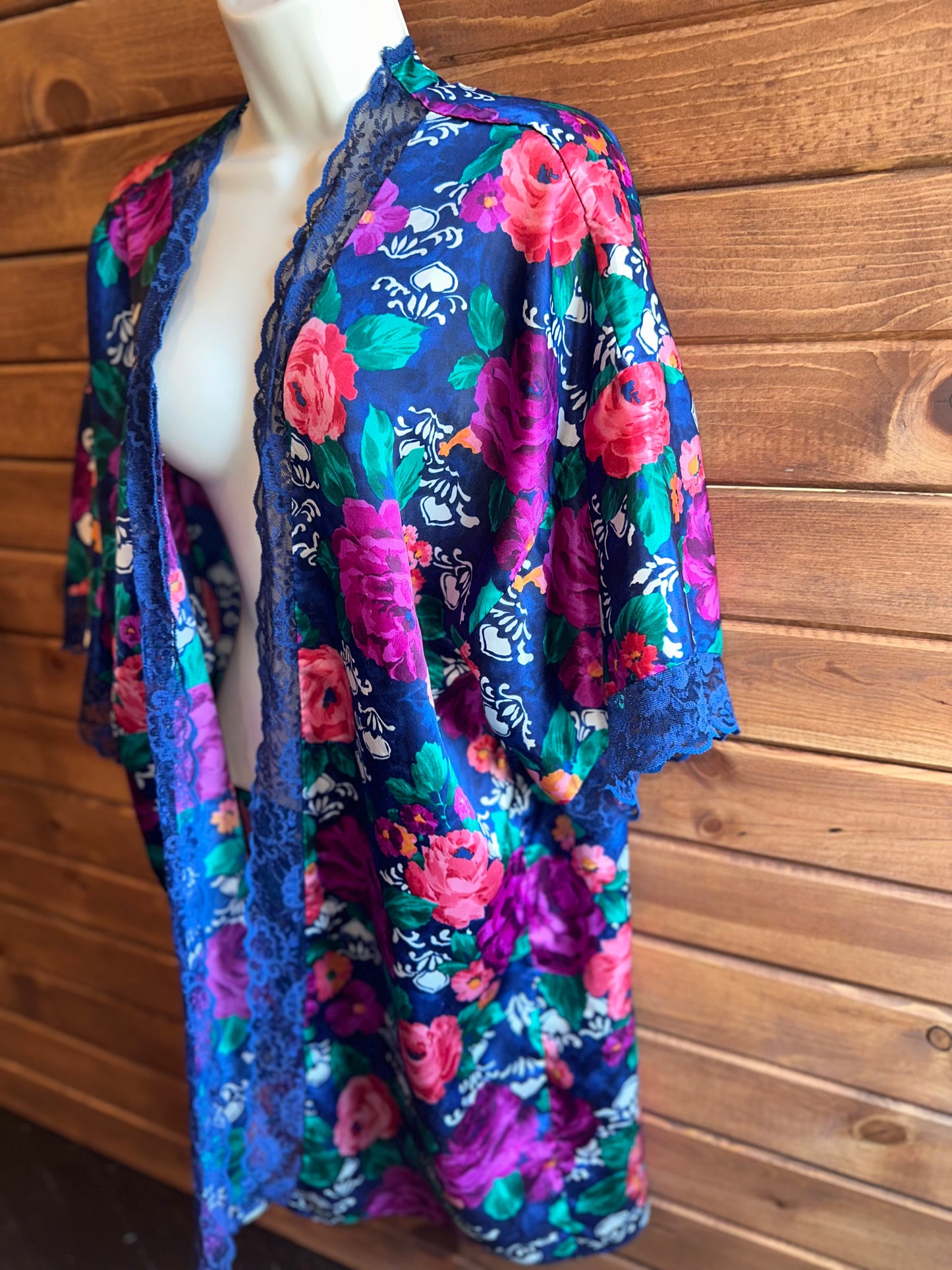 Delicates Vintage Blue Floral Lightweight Robe with Lace Trim