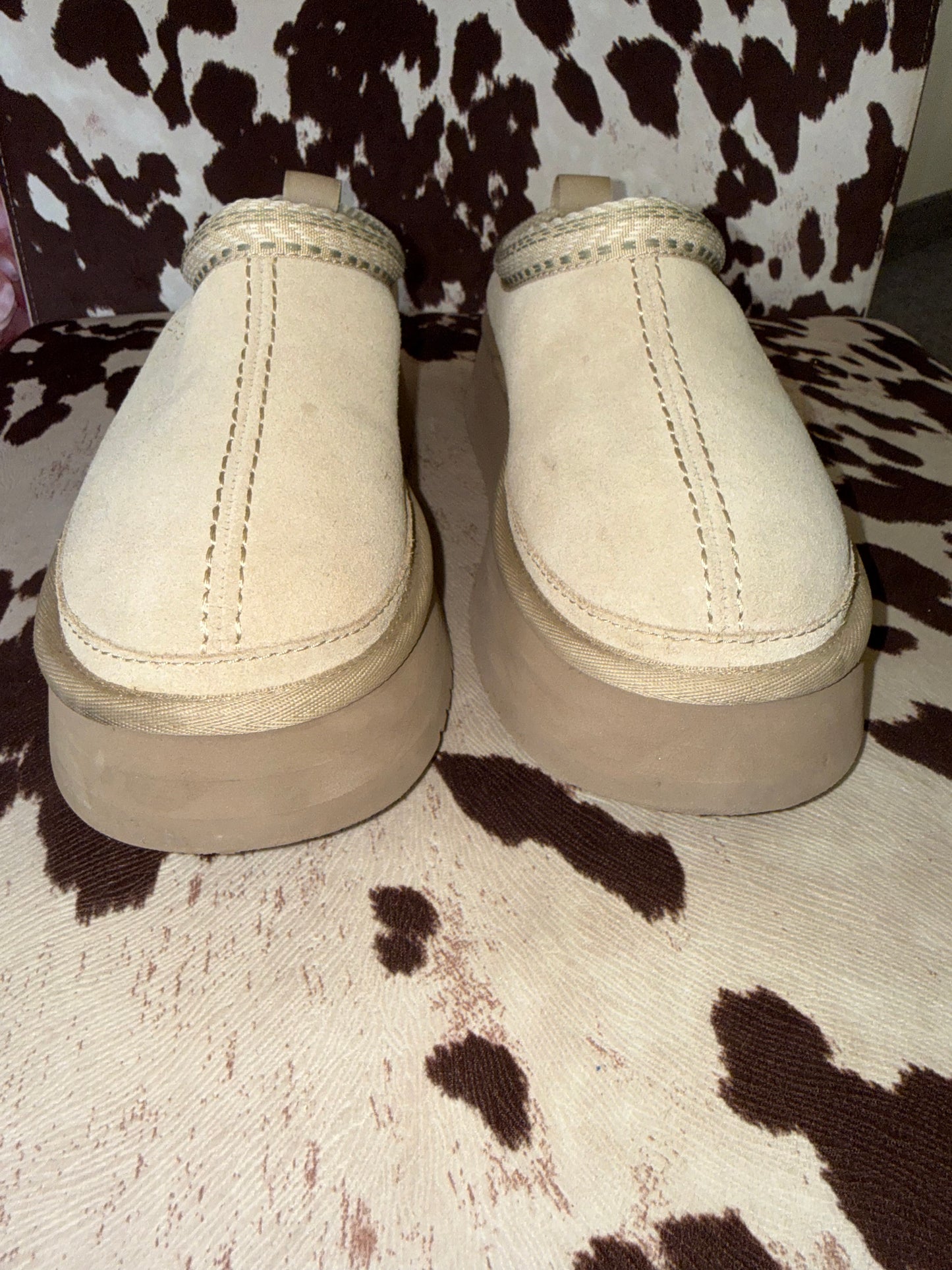 Koolaburra  by Ugg (7) Slip On Boots with Thicker Sole