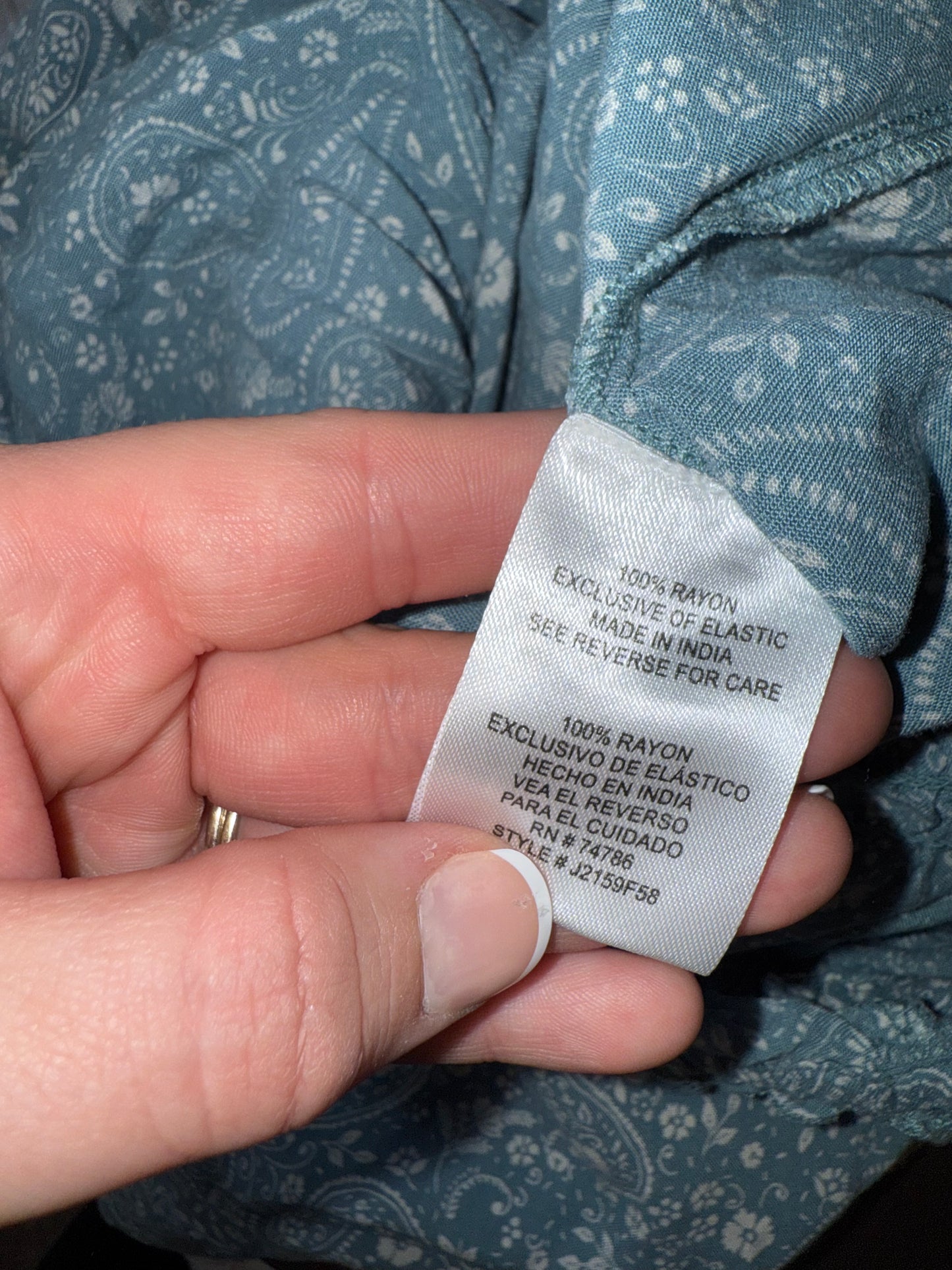 Patrons of Peace (Large) Blue and White Floral Pattern Sleeveless Maxi Dress