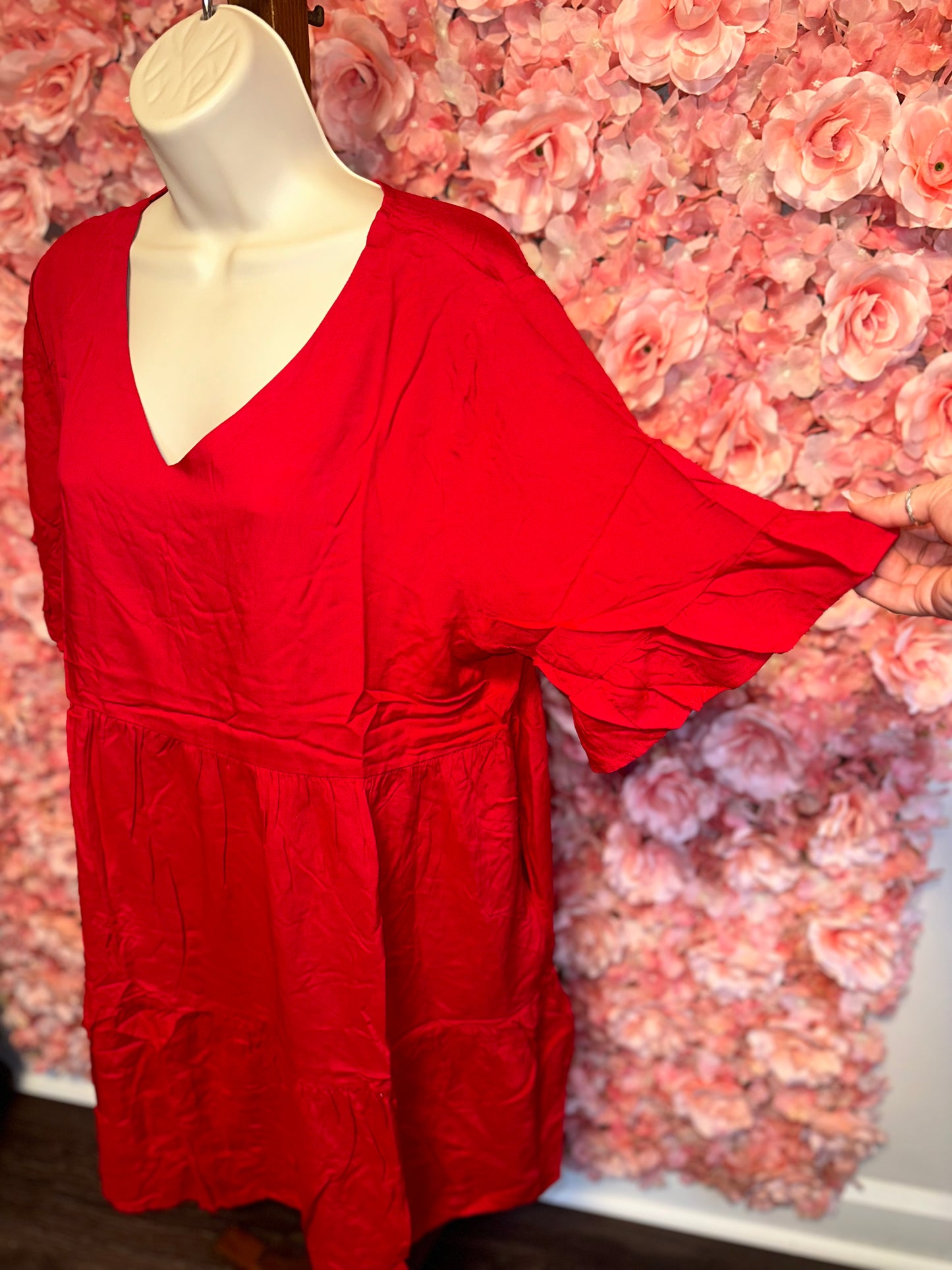 (Medium) Red Ruffle Short Sleeve Flowy Lightweight Dress