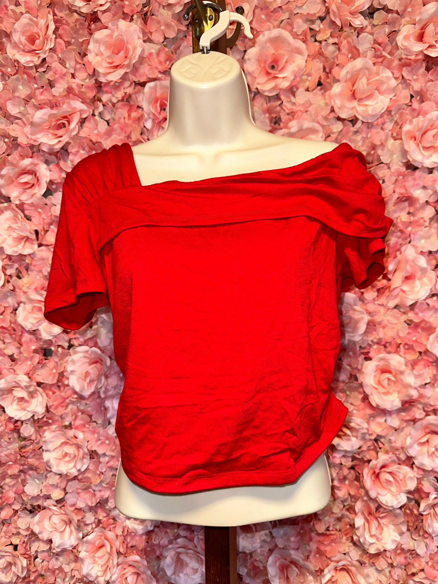 NWT Luvamia (Large) Brand New Red Off-The-Shoulder Cropped Blouse