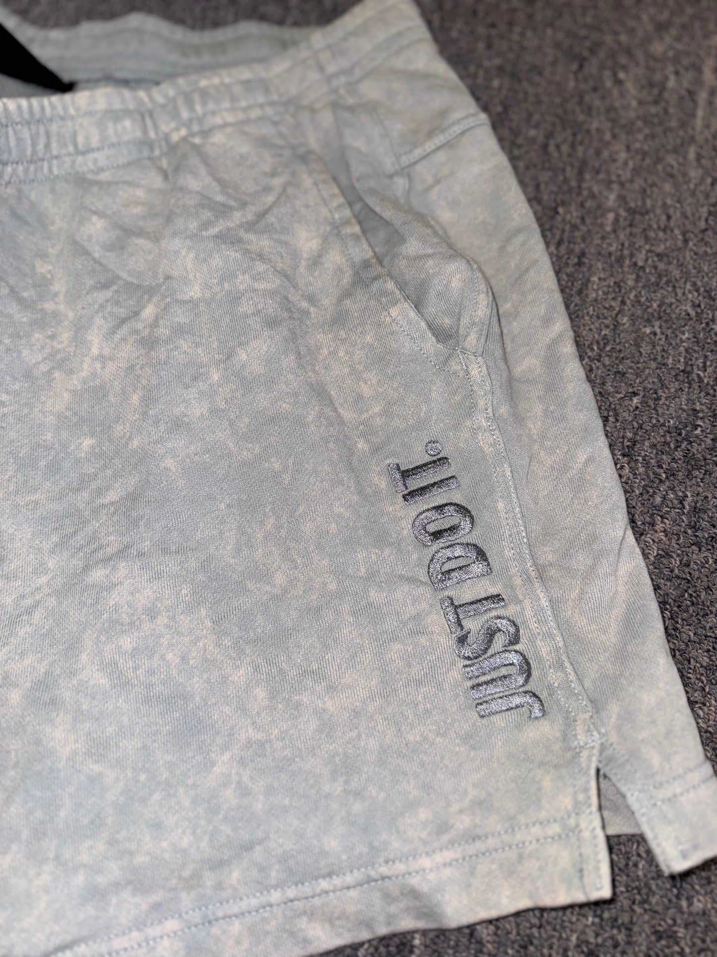 Nike (XXL) Men's Acid Wash Grey Drawstring Waistband Sweat Shorts