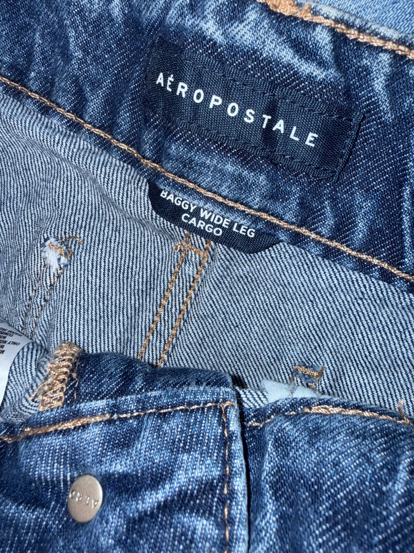 NWT Aeropostale (2 Short) Brand New Blue Denim Baggy Wide Leg Denim Cargo Jeans