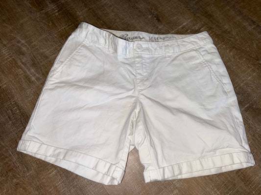 Eddie Bauer (P6) White Legend Wash Straight Leg Shorts with Stretch