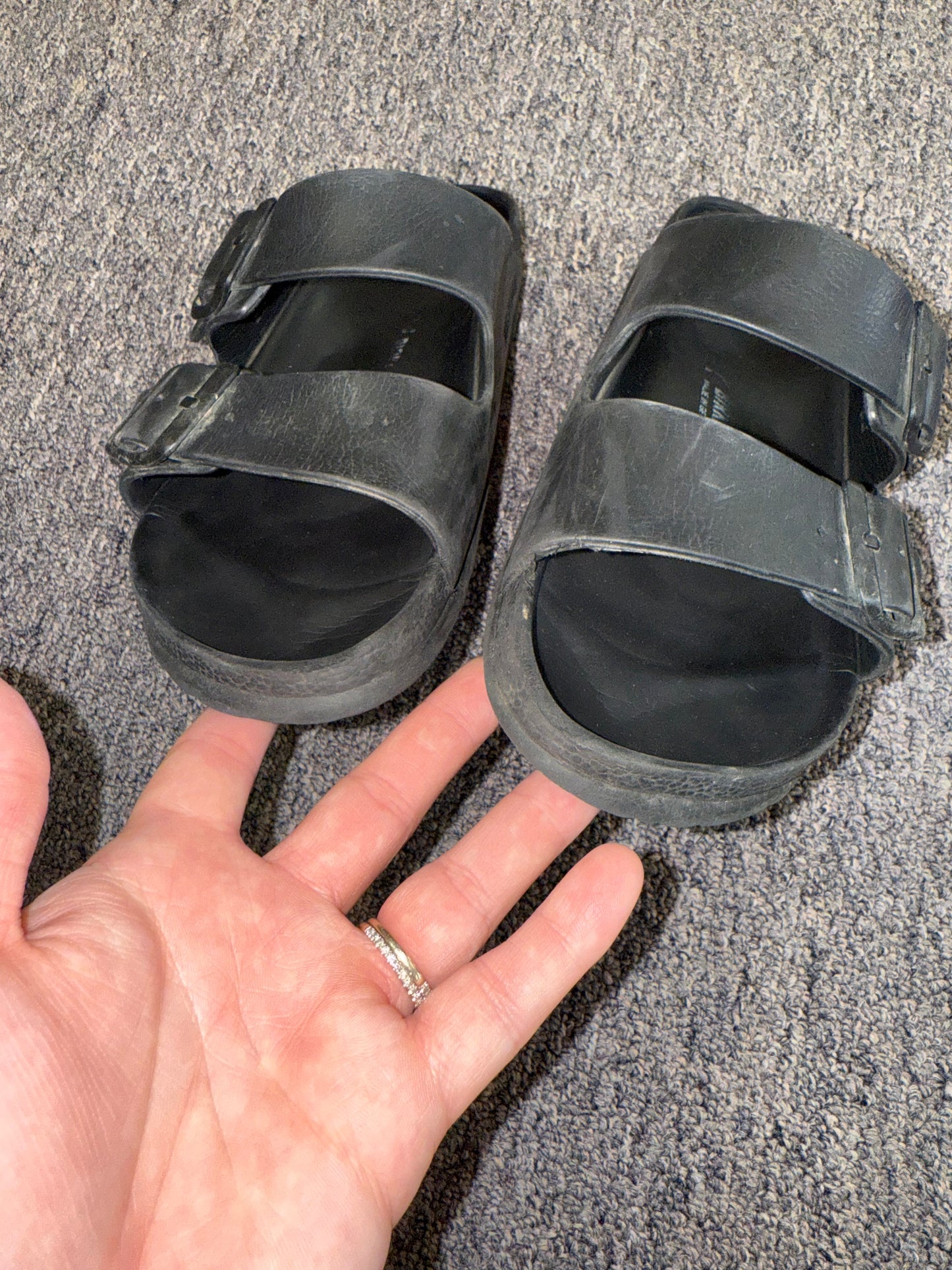 Birkenstock (39) Black Slip On Sandals