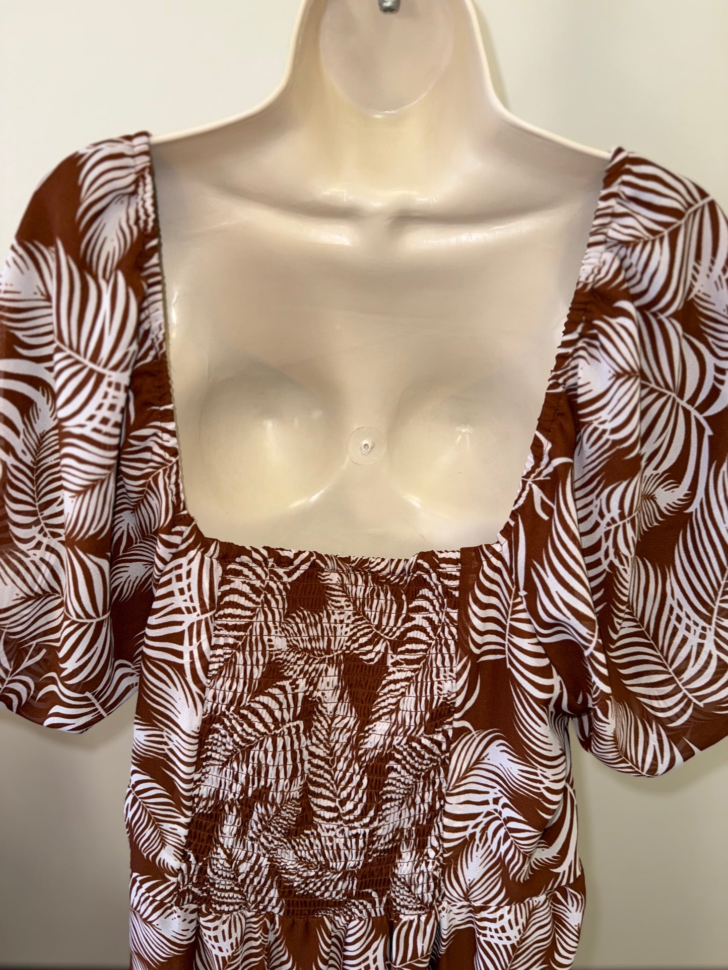 HER Destiny (1X) Brown & White Leaf Pattern Maxi Dress