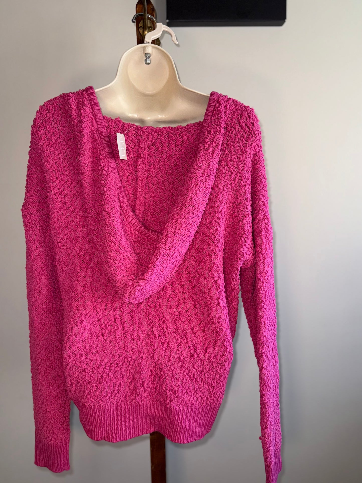 NWT Maurices (Medium) Brand New Hot Pink Fuzzy Knit Hooded Sweater
