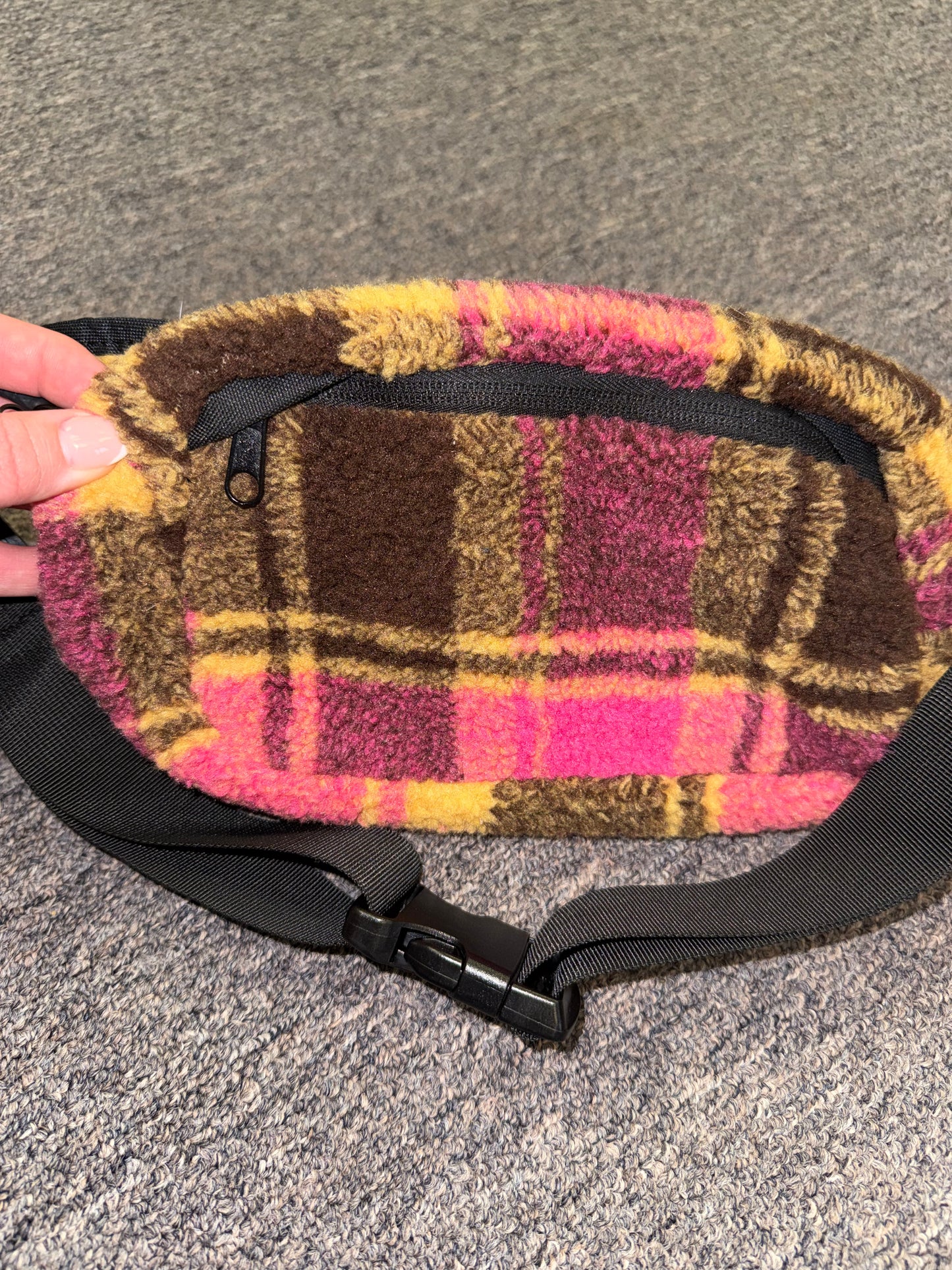 NWT No Boundaries Brand New Plaid Sherpa Fanny Pack
