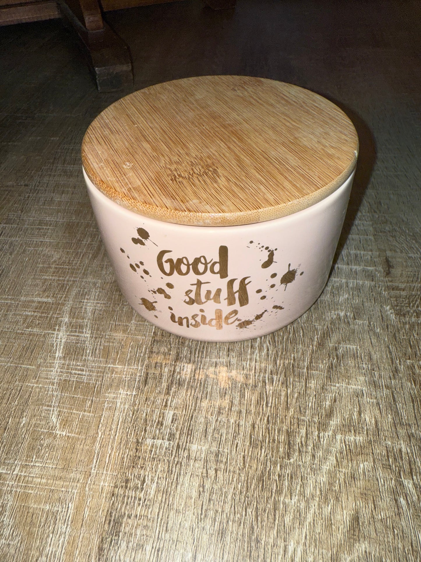 'Good Stuff Inside' Ceramic Jar with Wooden Lid Jewelry Storage