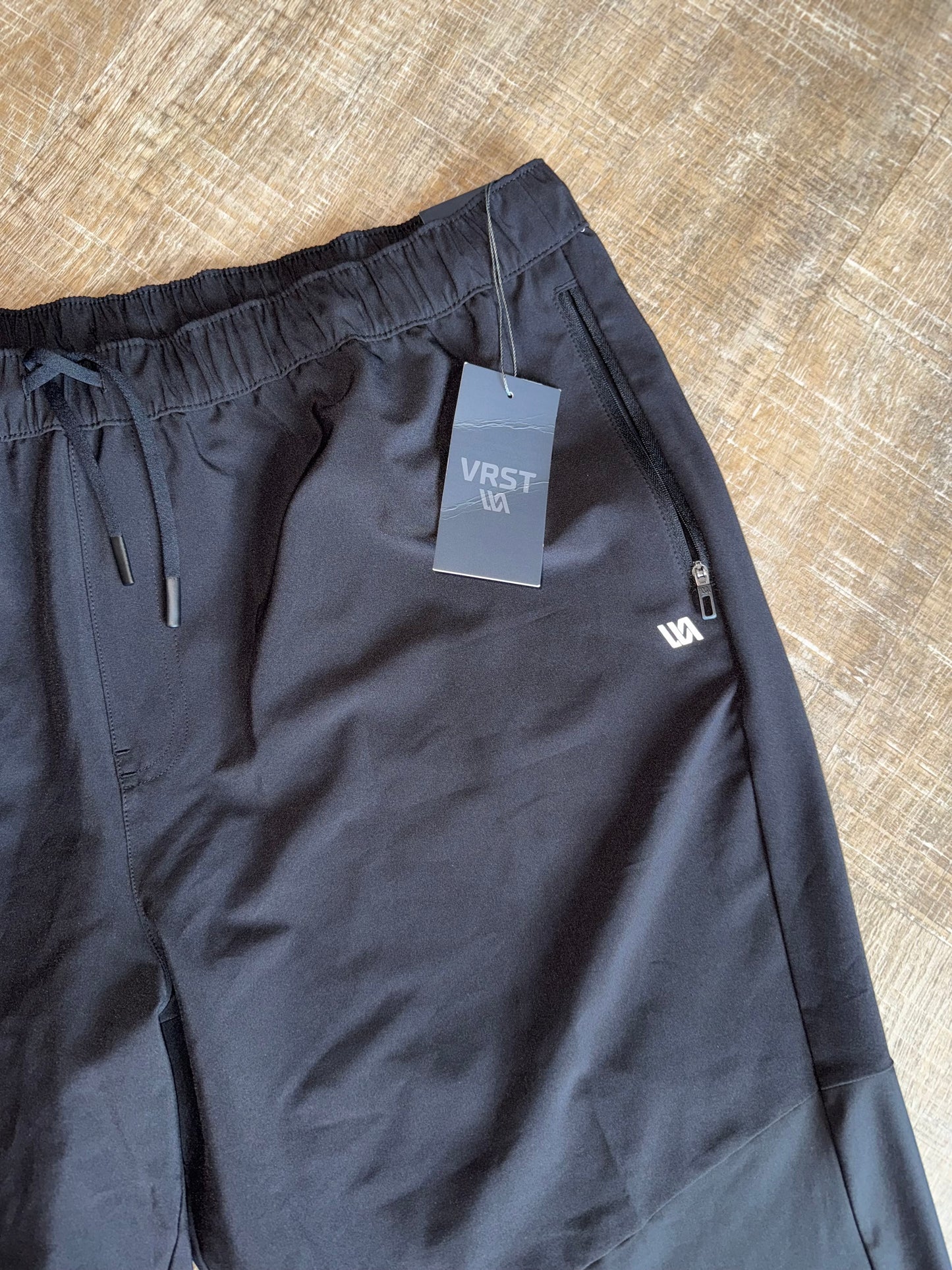 NWT VRST (XXL) Brand New Black Slim Tapered Leg Pants with Zipped Ankle