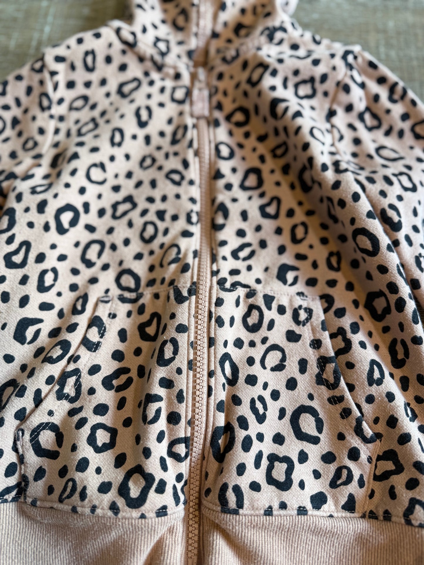 Cat & Jack (5T) Neutral Cheetah Print Jacket