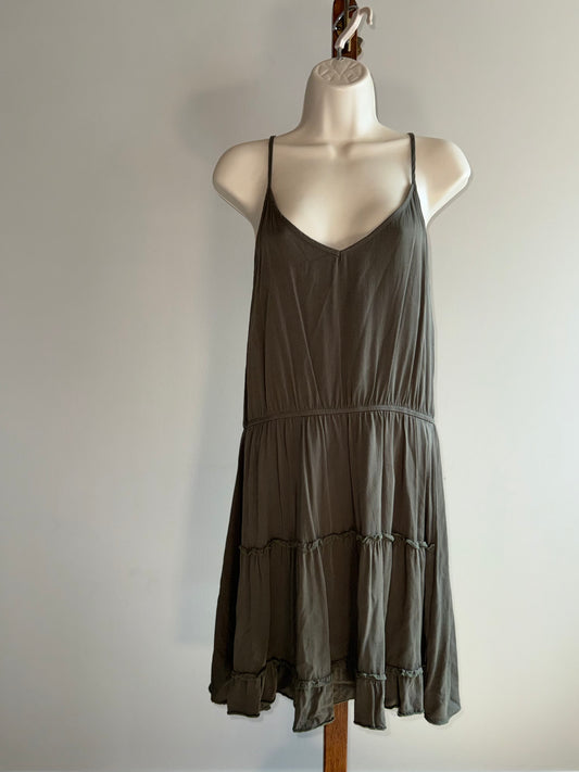 ELINGS (Medium) Green Flowy Ruffle Tank Dress