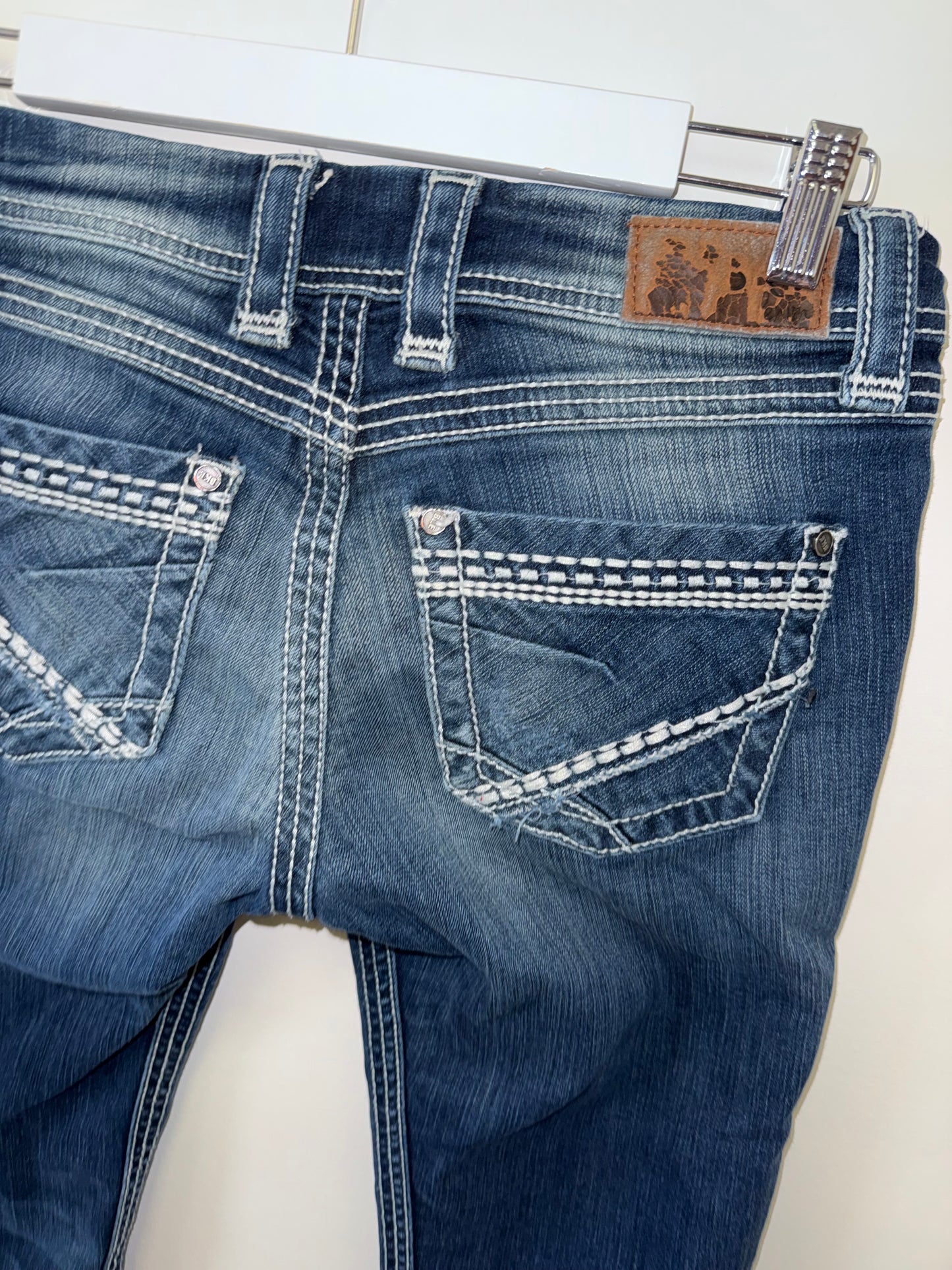 BKE (27) Blue Denim Addison Jeans
