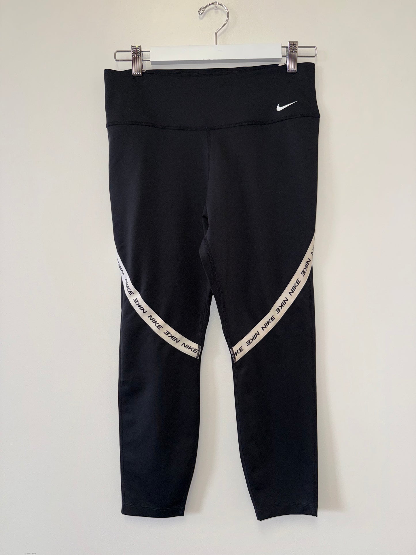 Nike (Large) Black and White Logo Pattern Dri Fit Leggings