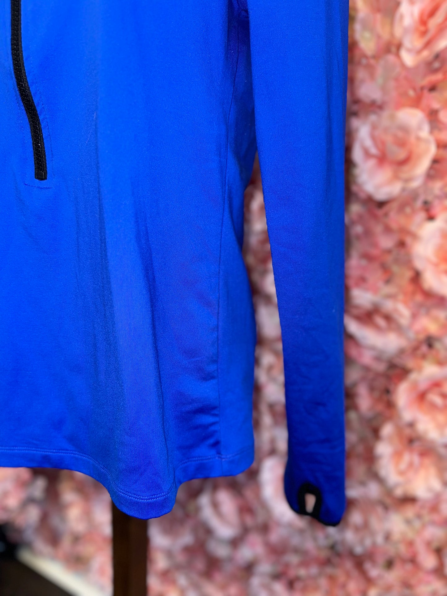 PINK VS Ultimate (Small) Blue Form Fitting 3/4 Zip Up Running Sweatshirt