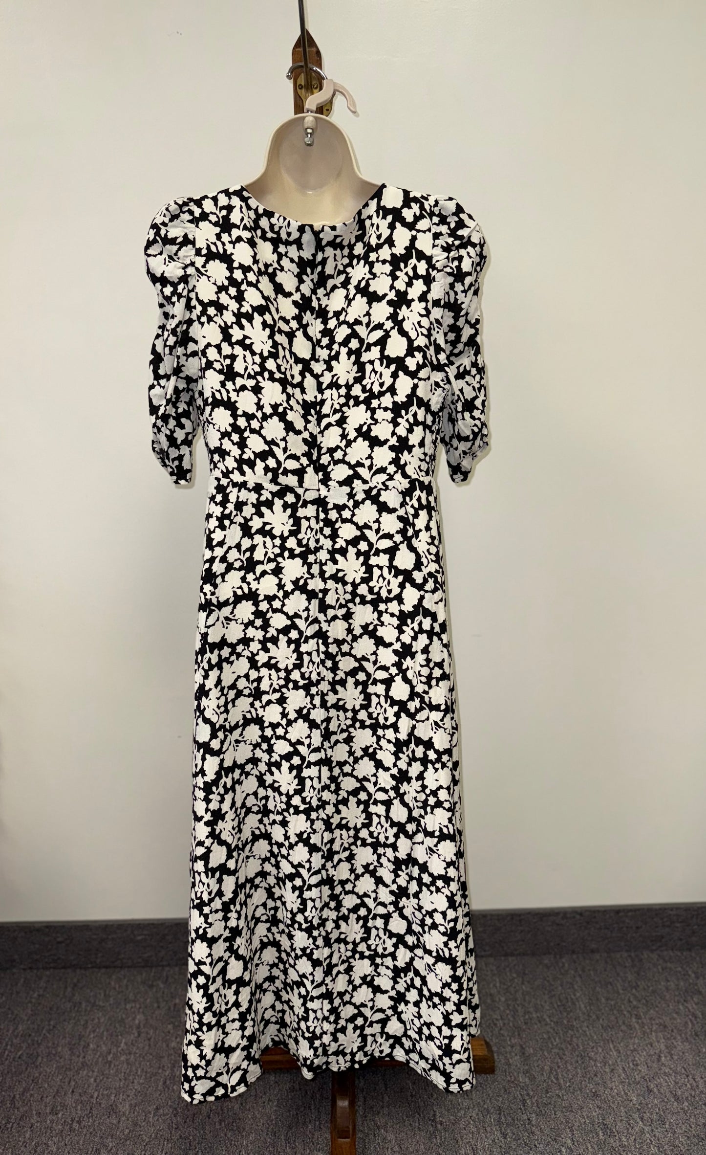 The Nines by Hatch (Small) Black//Cream Floral Maternity Maxi Dress