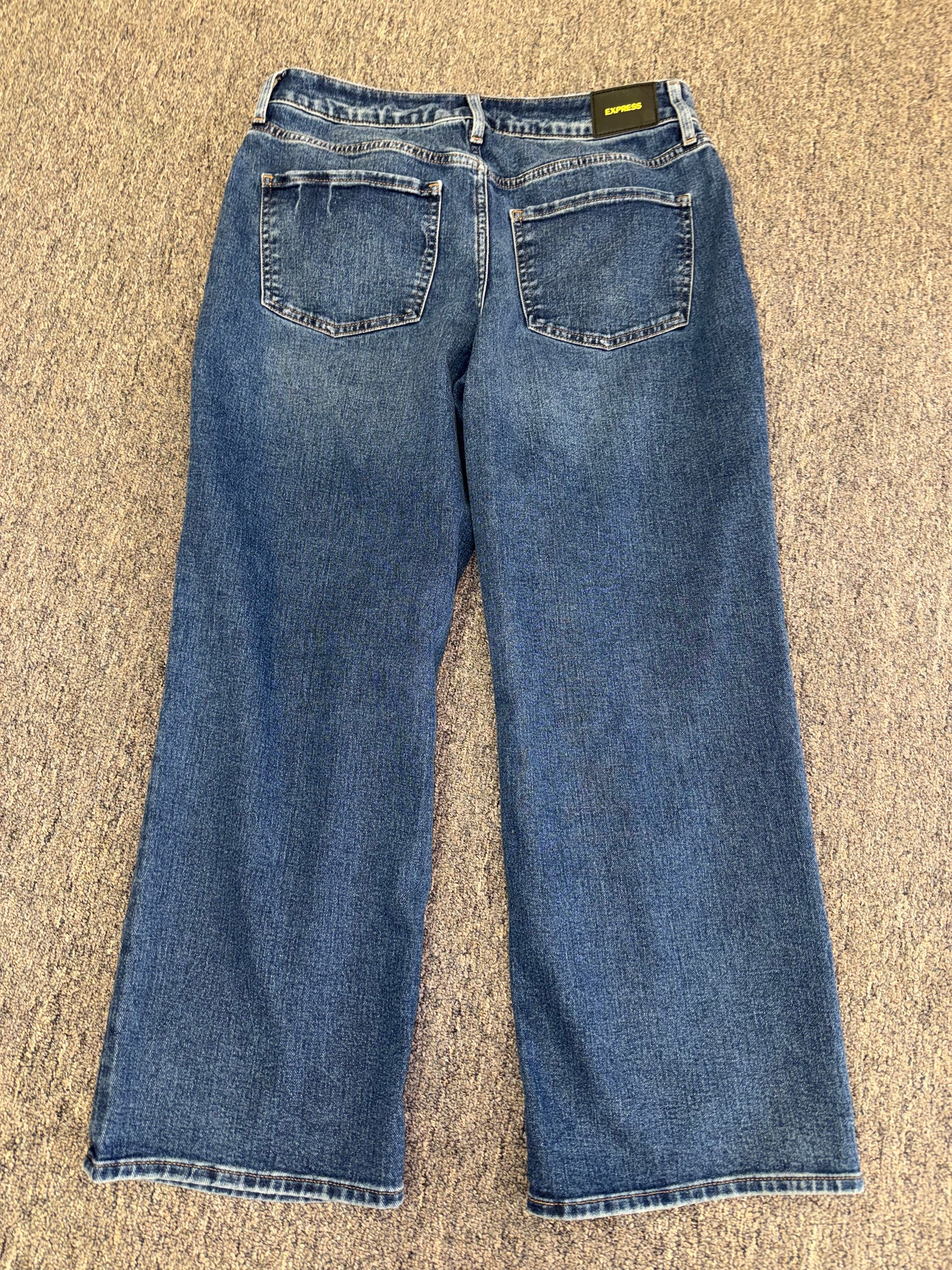 Express (2) Distressed 90's Ankle Boot Mid Rise Denim Jeans