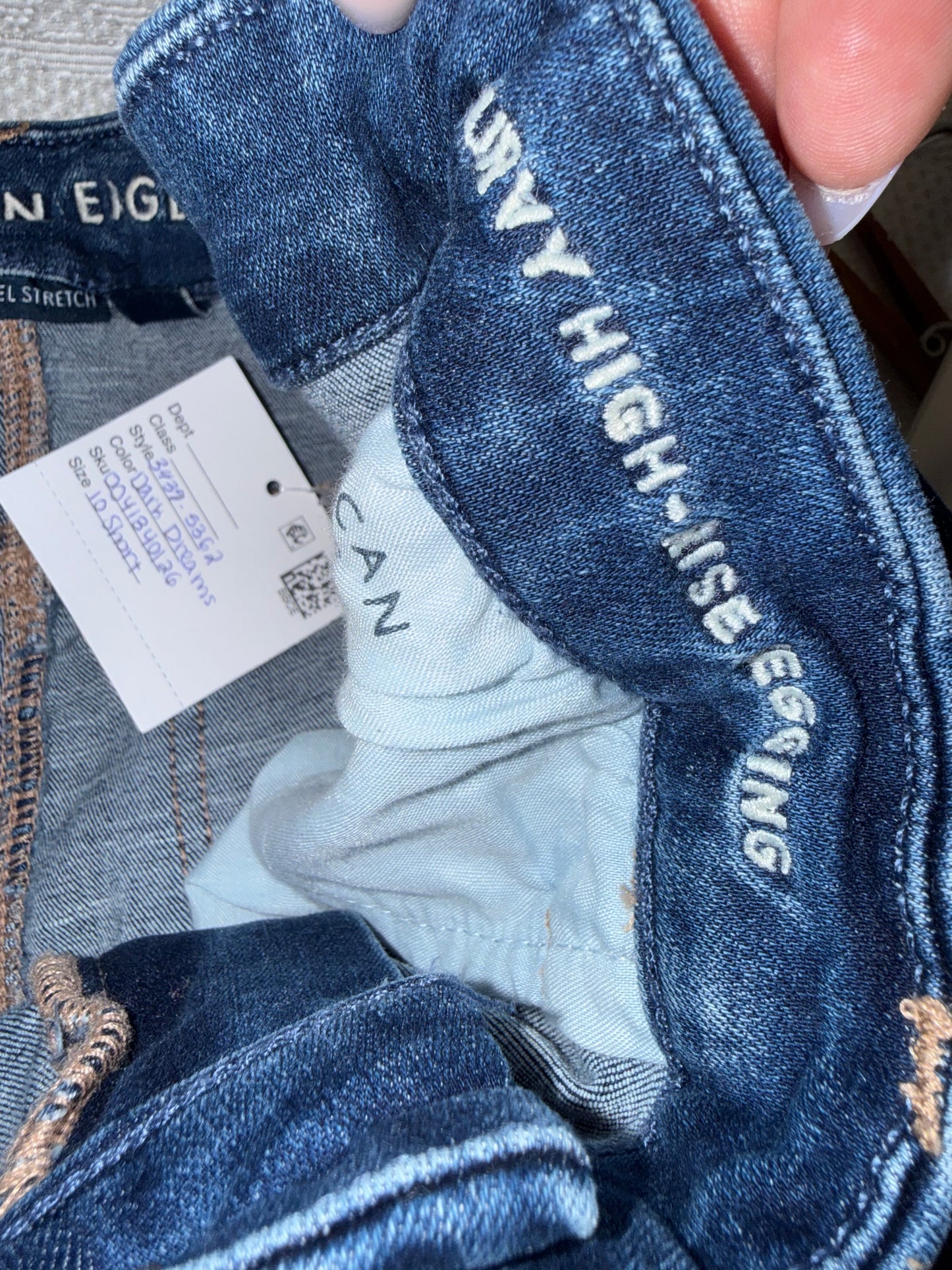 NWT American Eagle (10S) Brand New Curvy High Rise Jegging Jeans w/ Stretch
