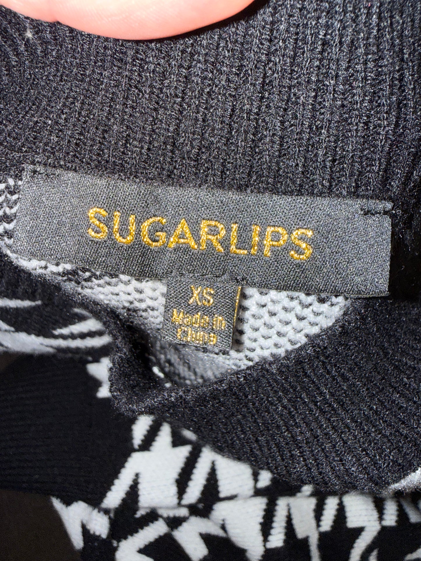 Sugar lips sweater