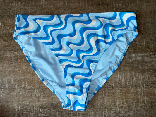 NWT Wild Fable (XL) Brand New Blue//White Swirl Low Rise Cheeky High Leg Swim