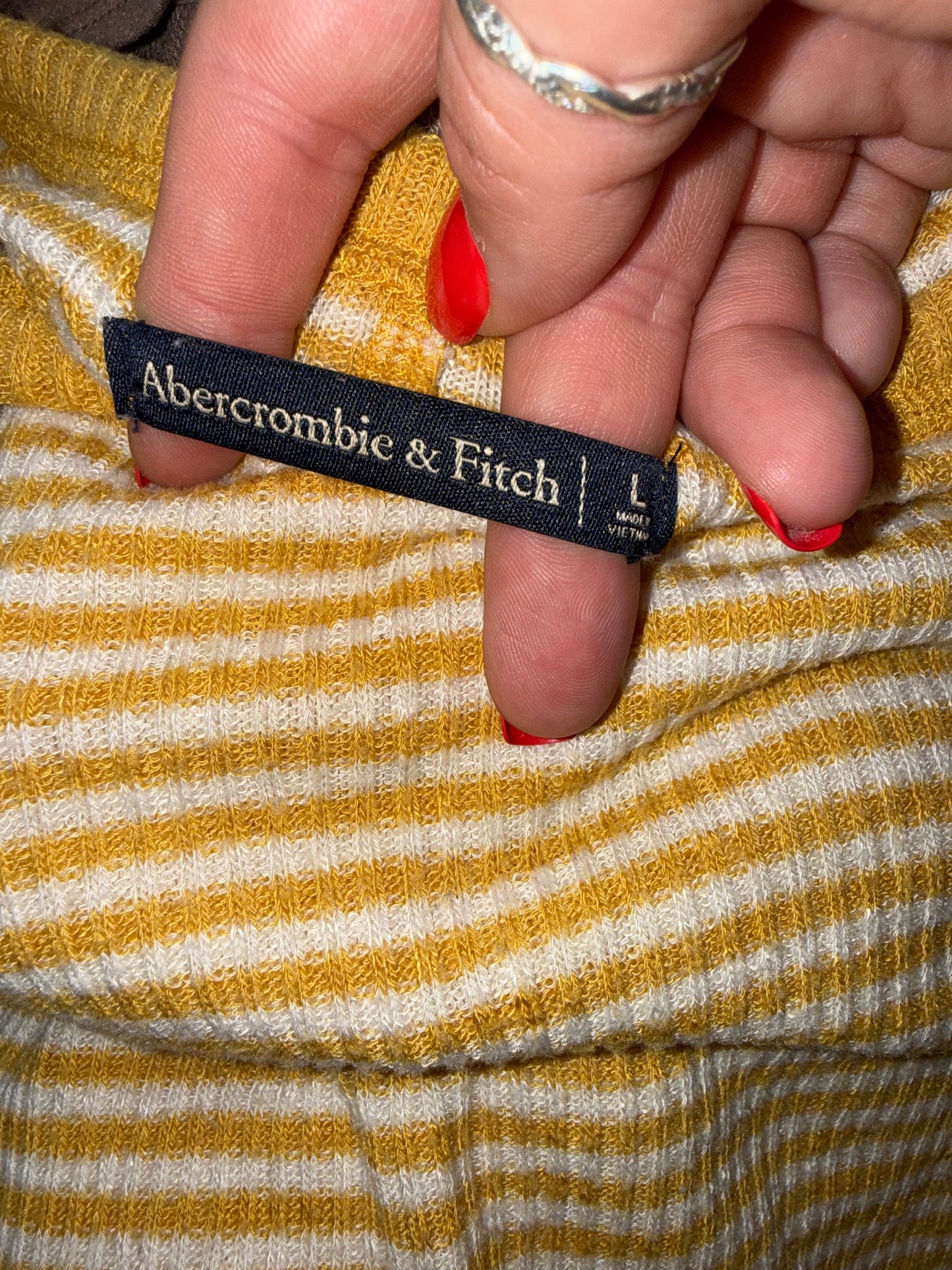 Abercrombie & Fitch (Large) Yellow & White Striped Ribbed Soft Tee