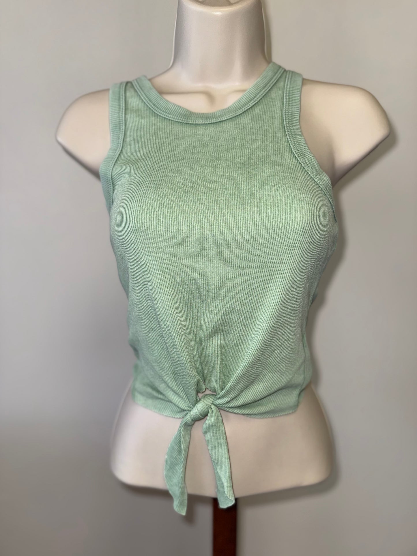 Aerie (XS) Light Green Lightly Ribbed Cropped Tank with Tied Hem