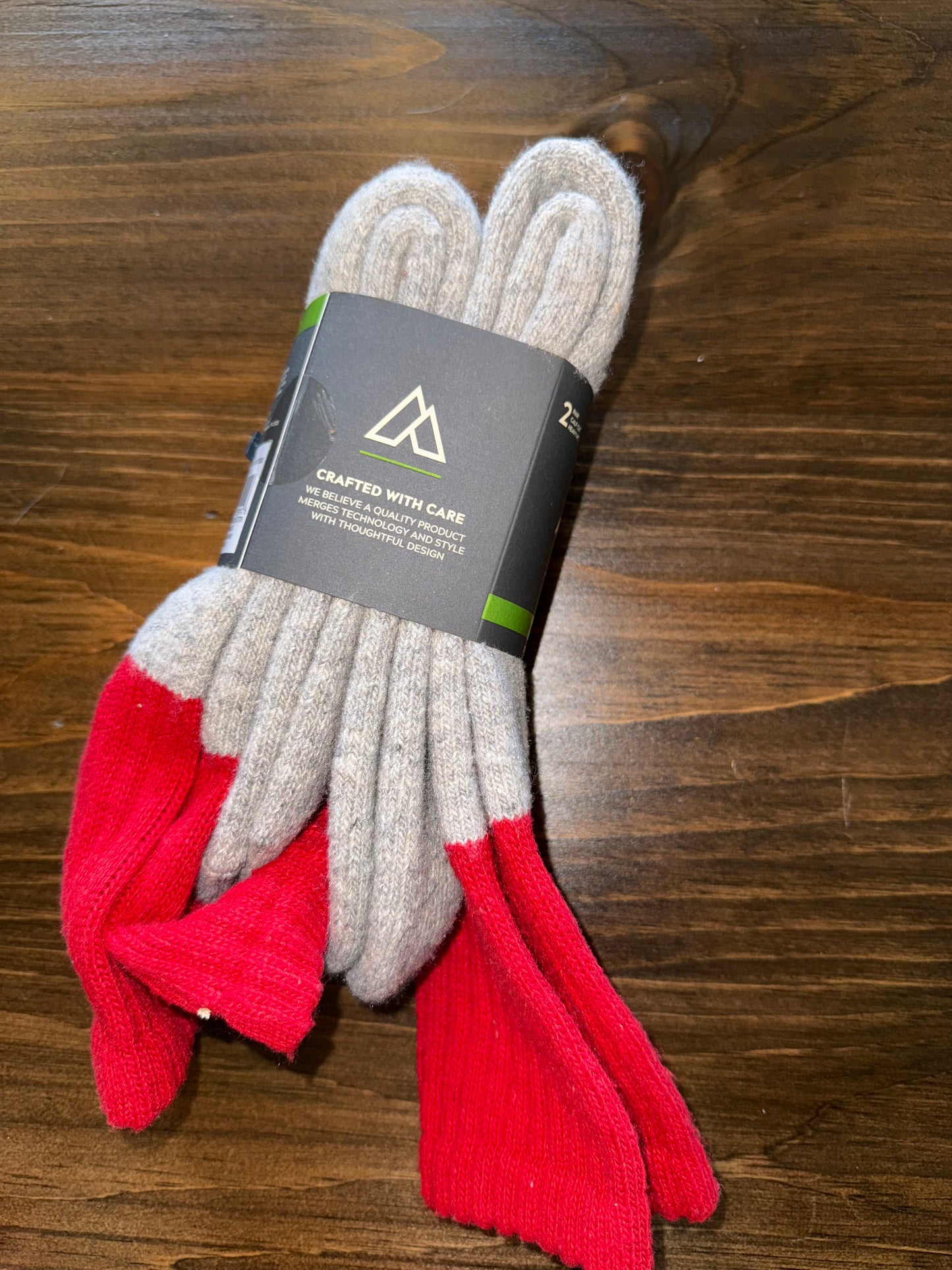 NWT Alpine (Large) Brand New Red//Grey 2 Pack Thermal Boot Socks