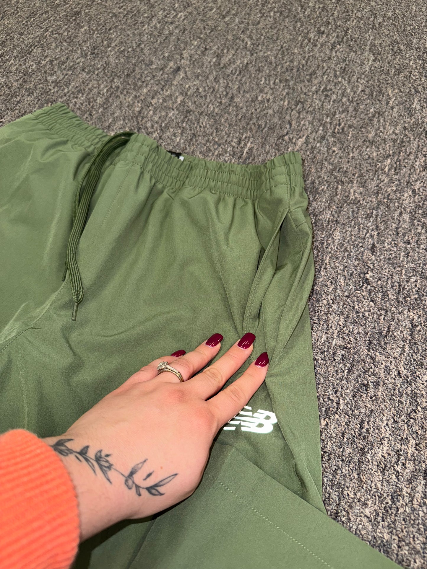 New Balance (Medium) Green Sporty Track Pants with Zipped Ankles