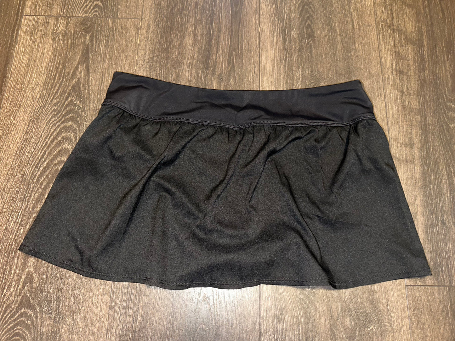 Nike (Medium) Black Sporty Skirt with Built in Undies