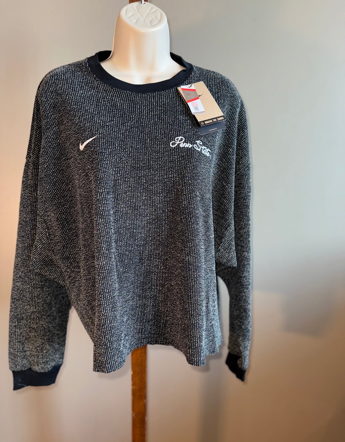 NWT Nike Yoga (Medium) Brand New Black/Grey Knit Cropped Crewneck Sweatshirt