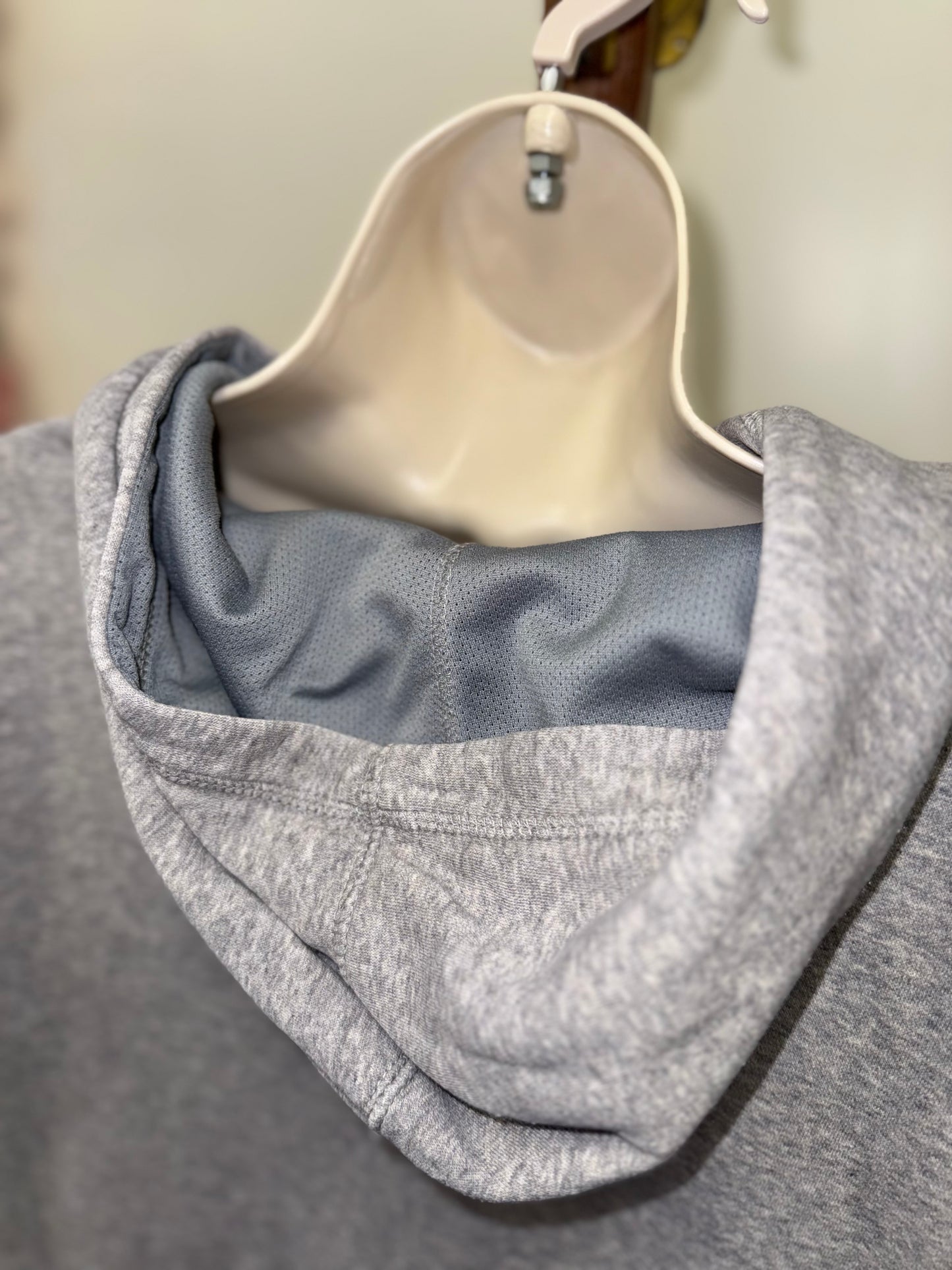 Under Armour (Large) Ohio Bobcats Grey Hoodie