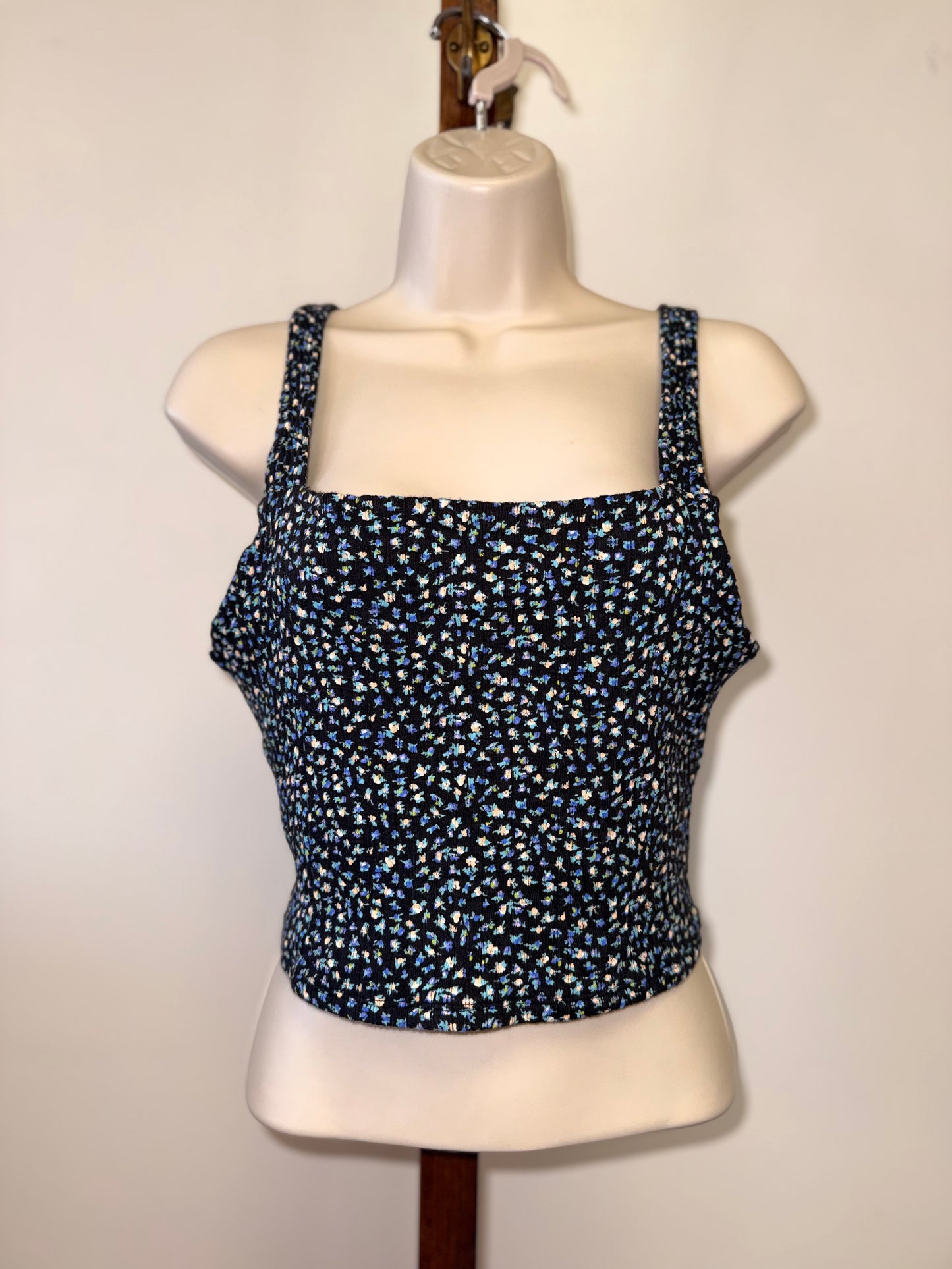 Floral tank