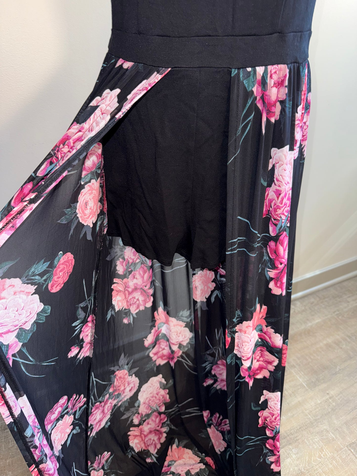 Charlotte Russe (Medium) Black Floral Romper Dress