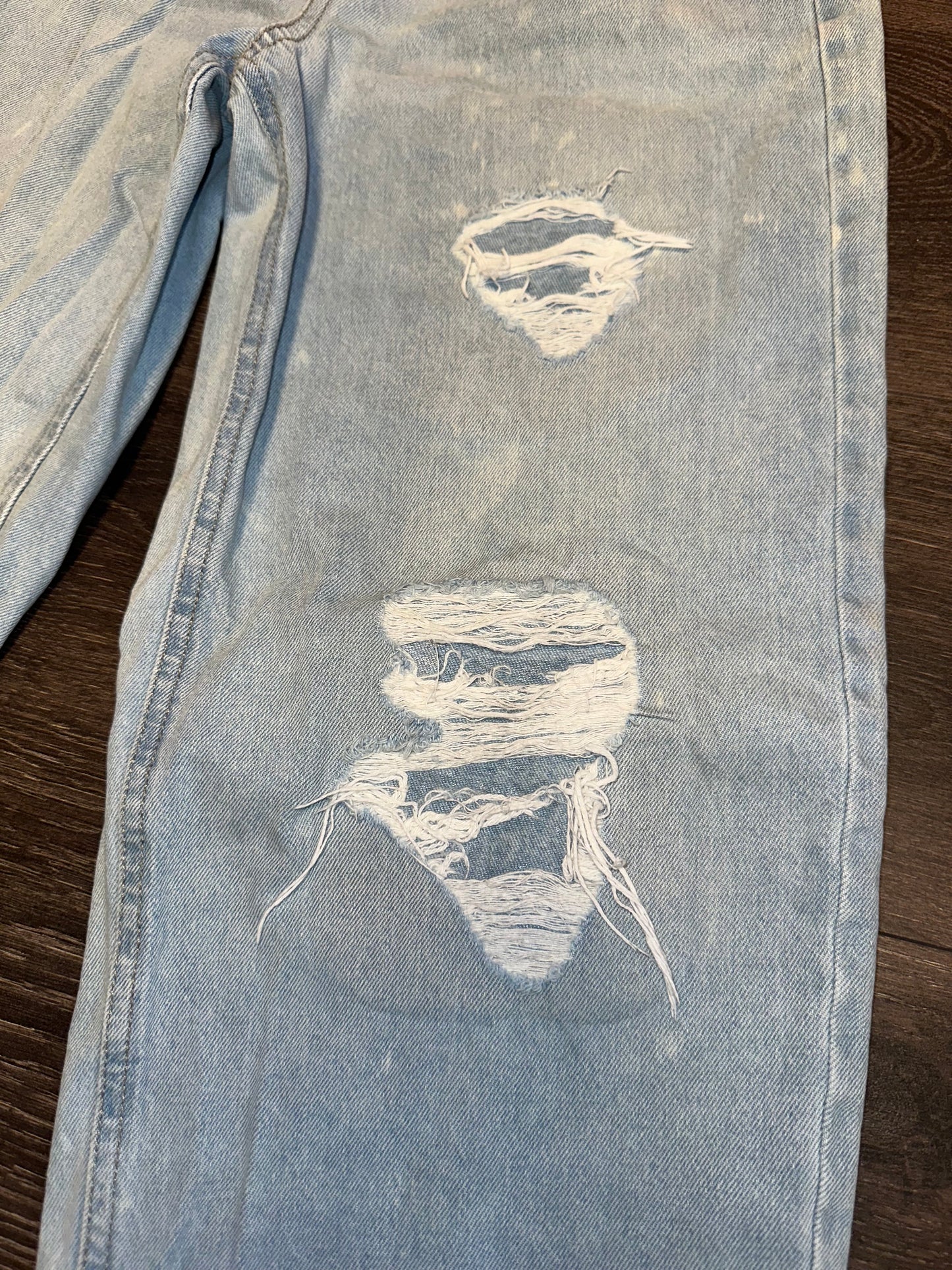 SO (3) Light Wash Highest Rise Baggy Bleach Pattern Denim Ripped (patched) Jeans