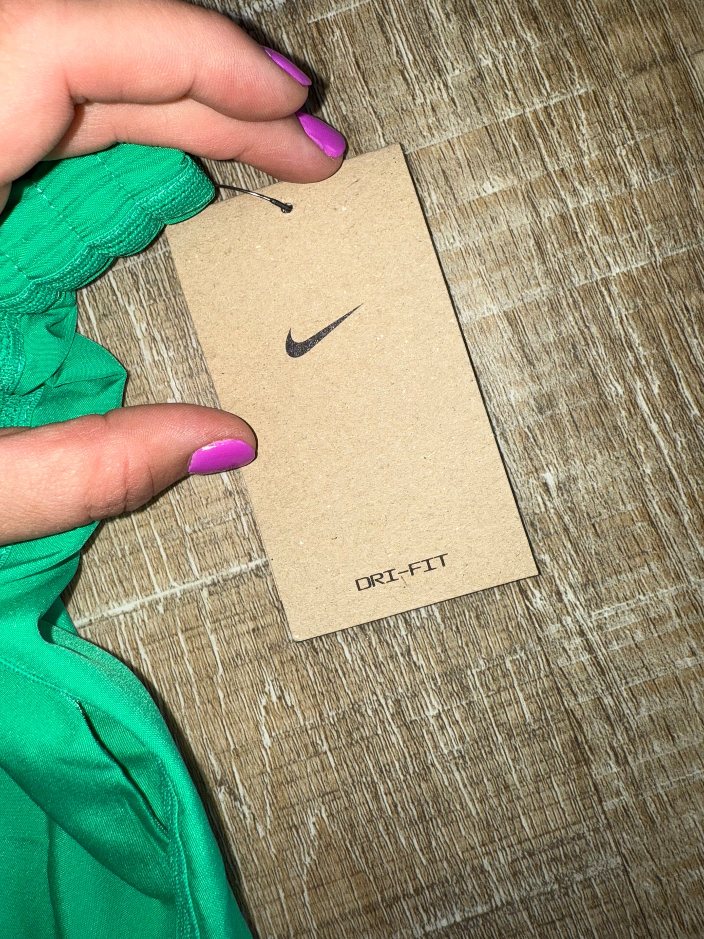 NWT Nike (S/M/L/XL) Brand New Kids Green Dri-Fit Standard Fit Sporty Shorts