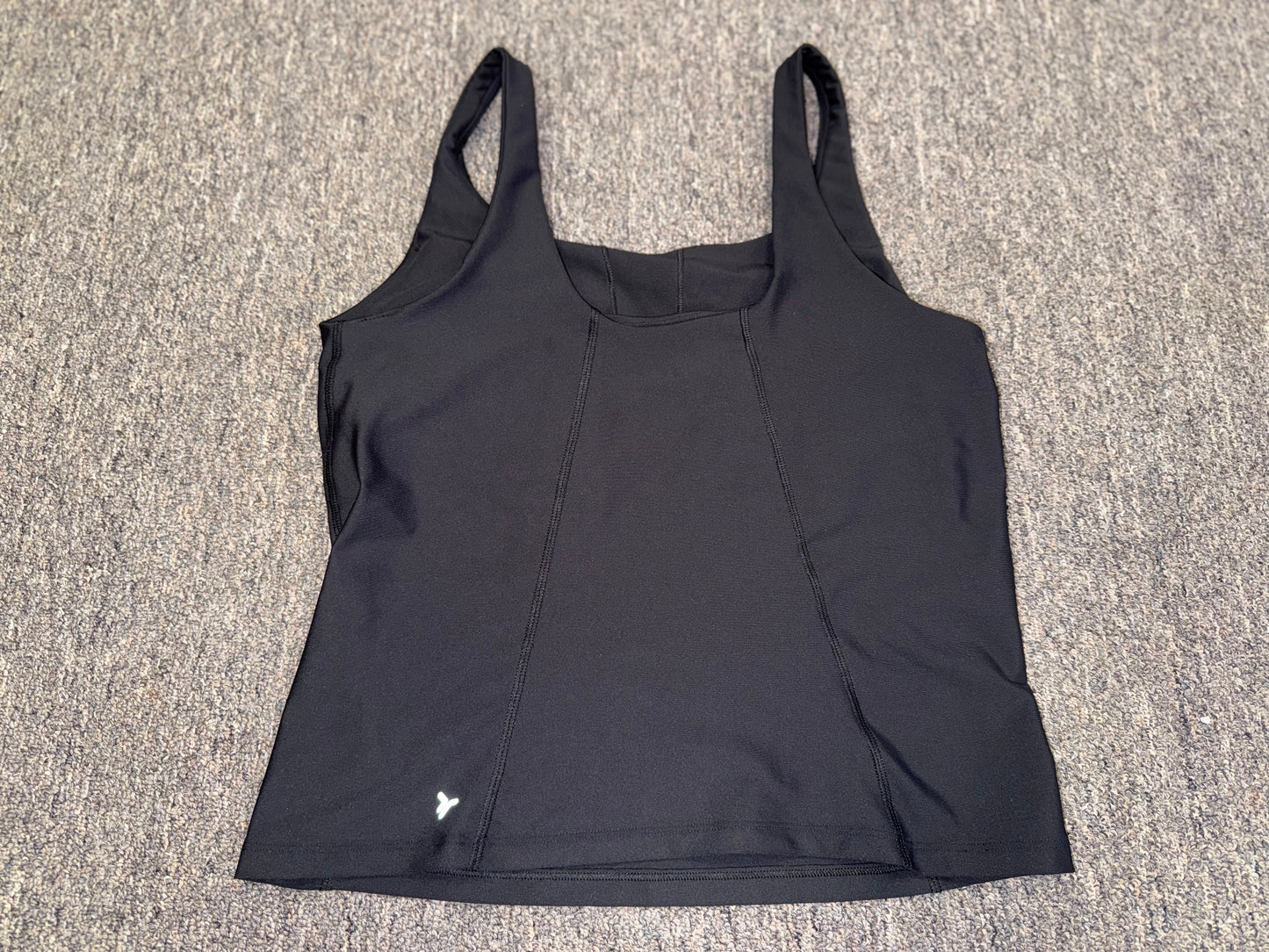 Old Navy Active (Large) Black Go Dry Powersoft Cropped Padded Tank Top